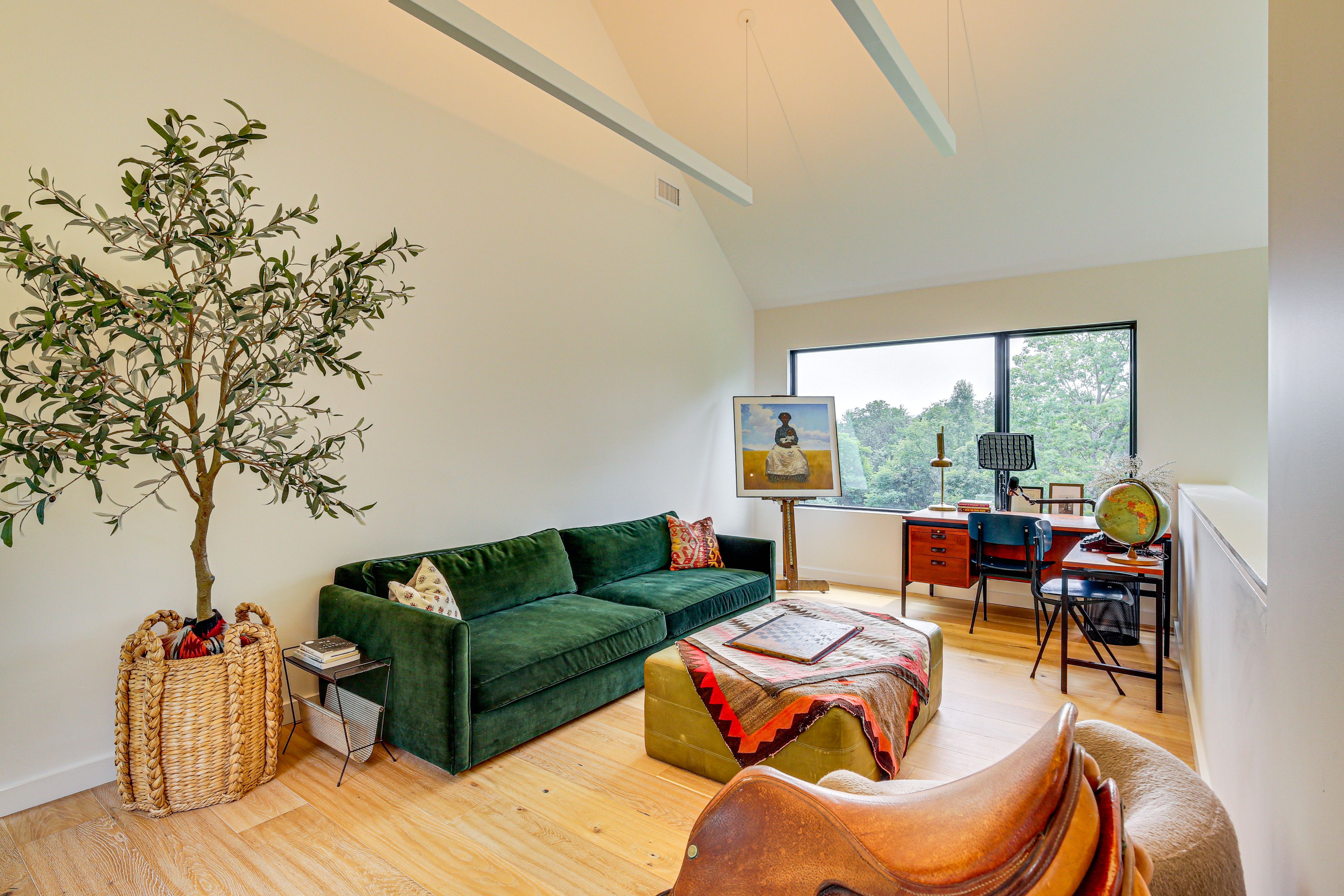 Loft | Dedicated Workspace