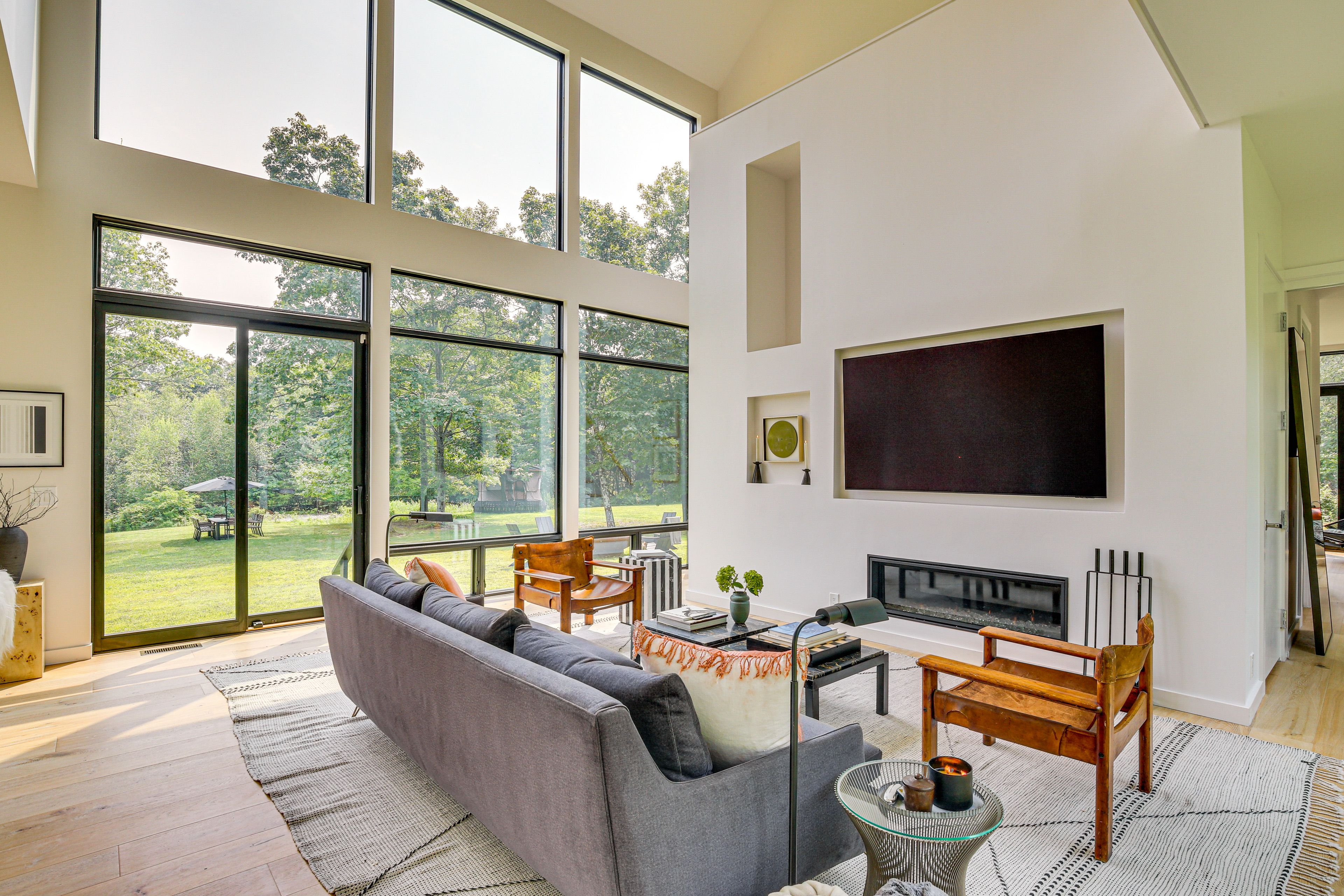 Living Room | Smart TV | Board Games | Electric Fireplace | 1st Floor