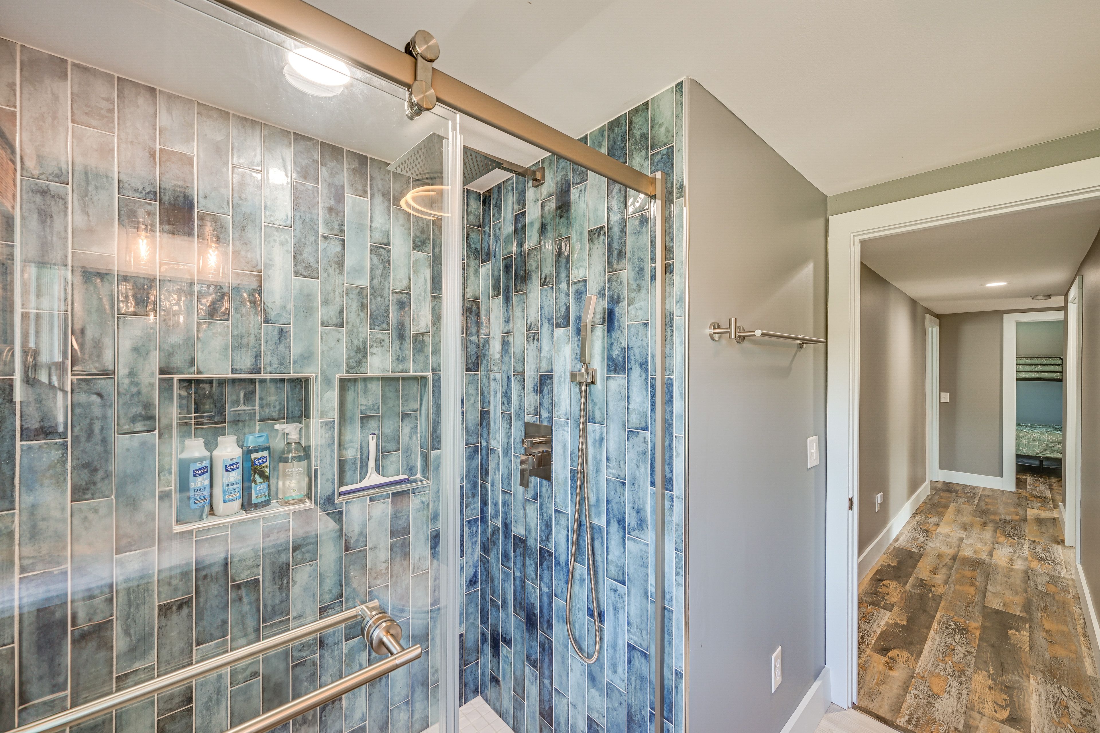 Bathroom | 1st Floor