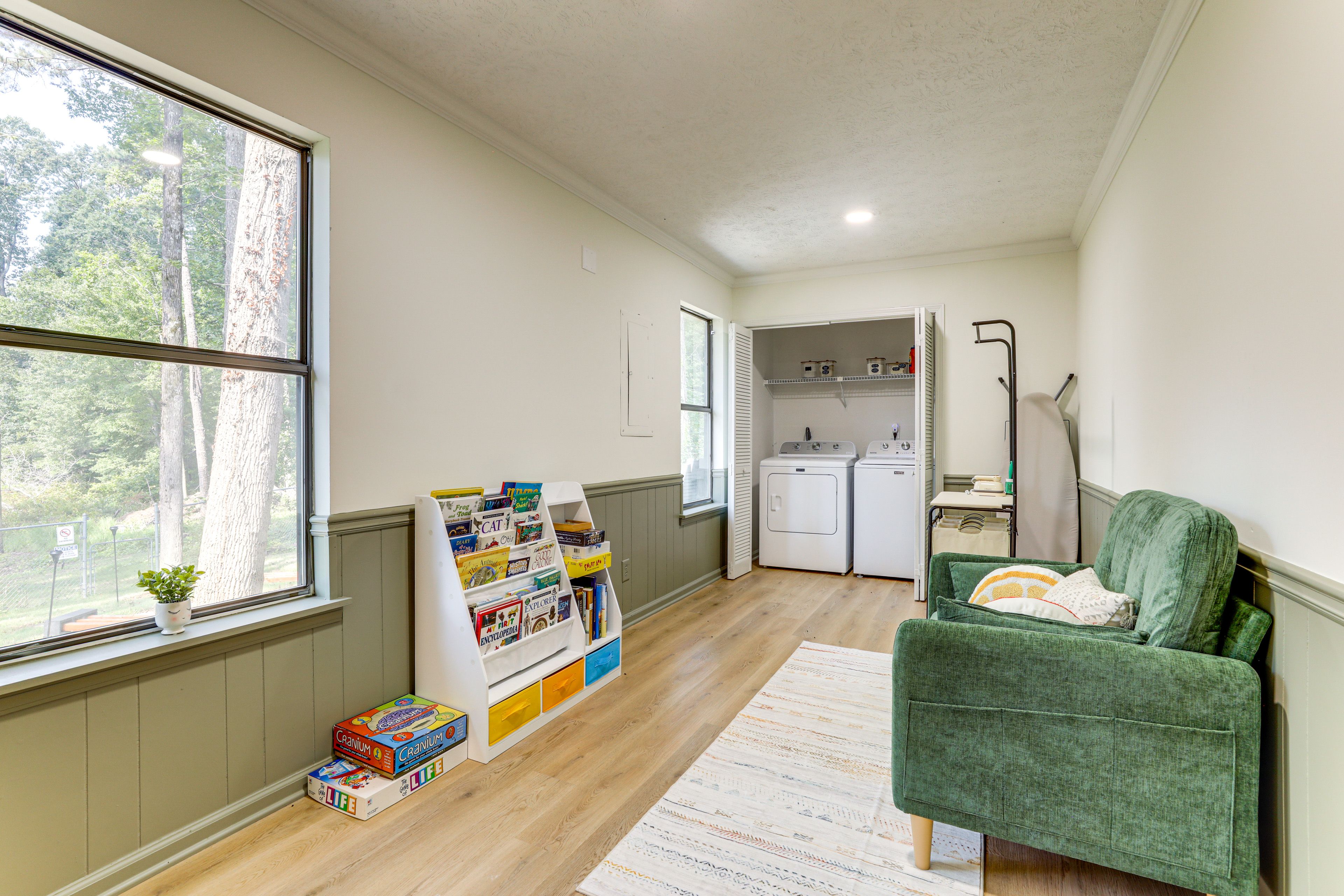 Playroom | Washer/Dryer | 1st Floor