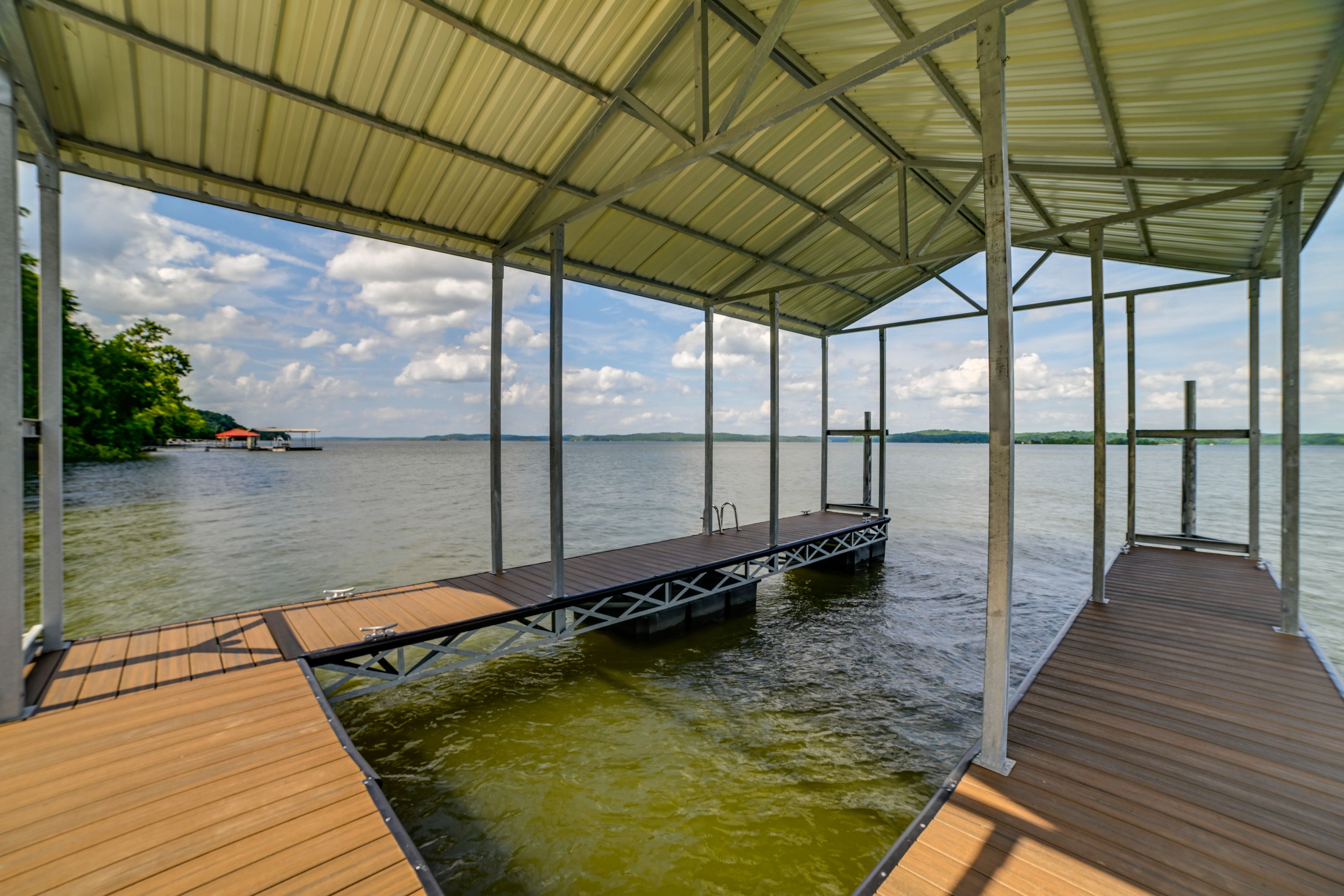 Dock