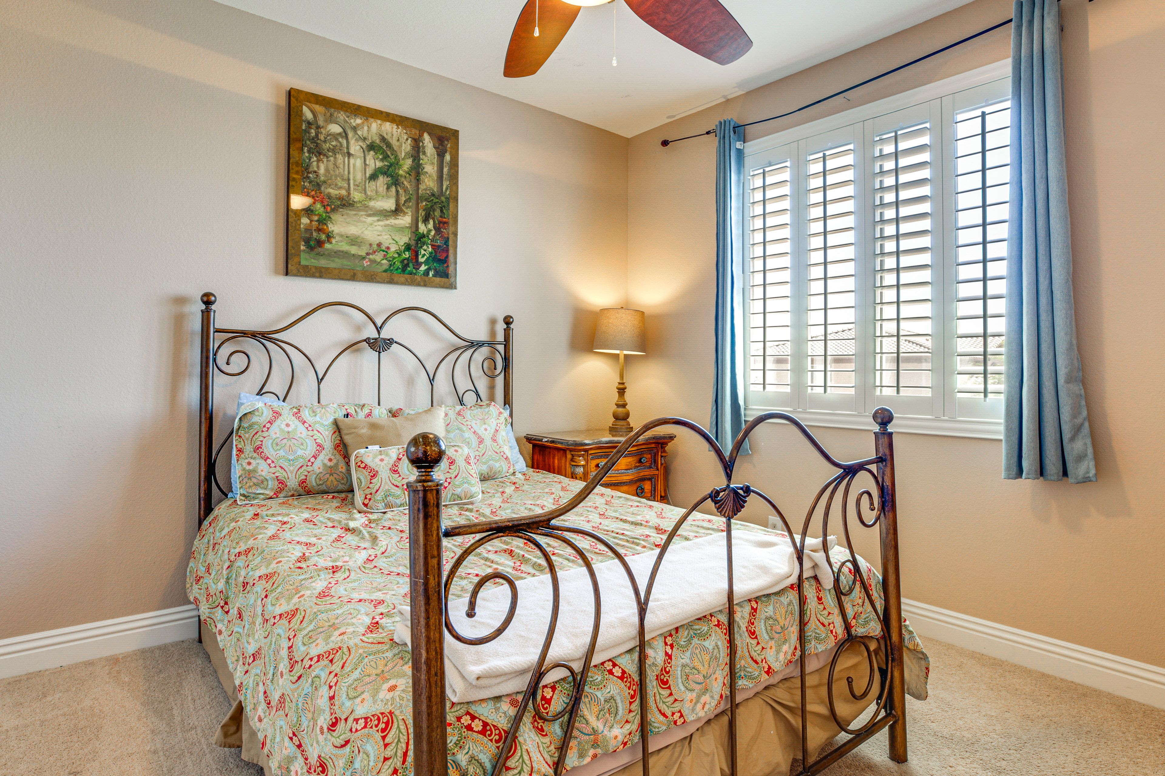 Bedroom 4 | Queen Bed | 2nd Floor