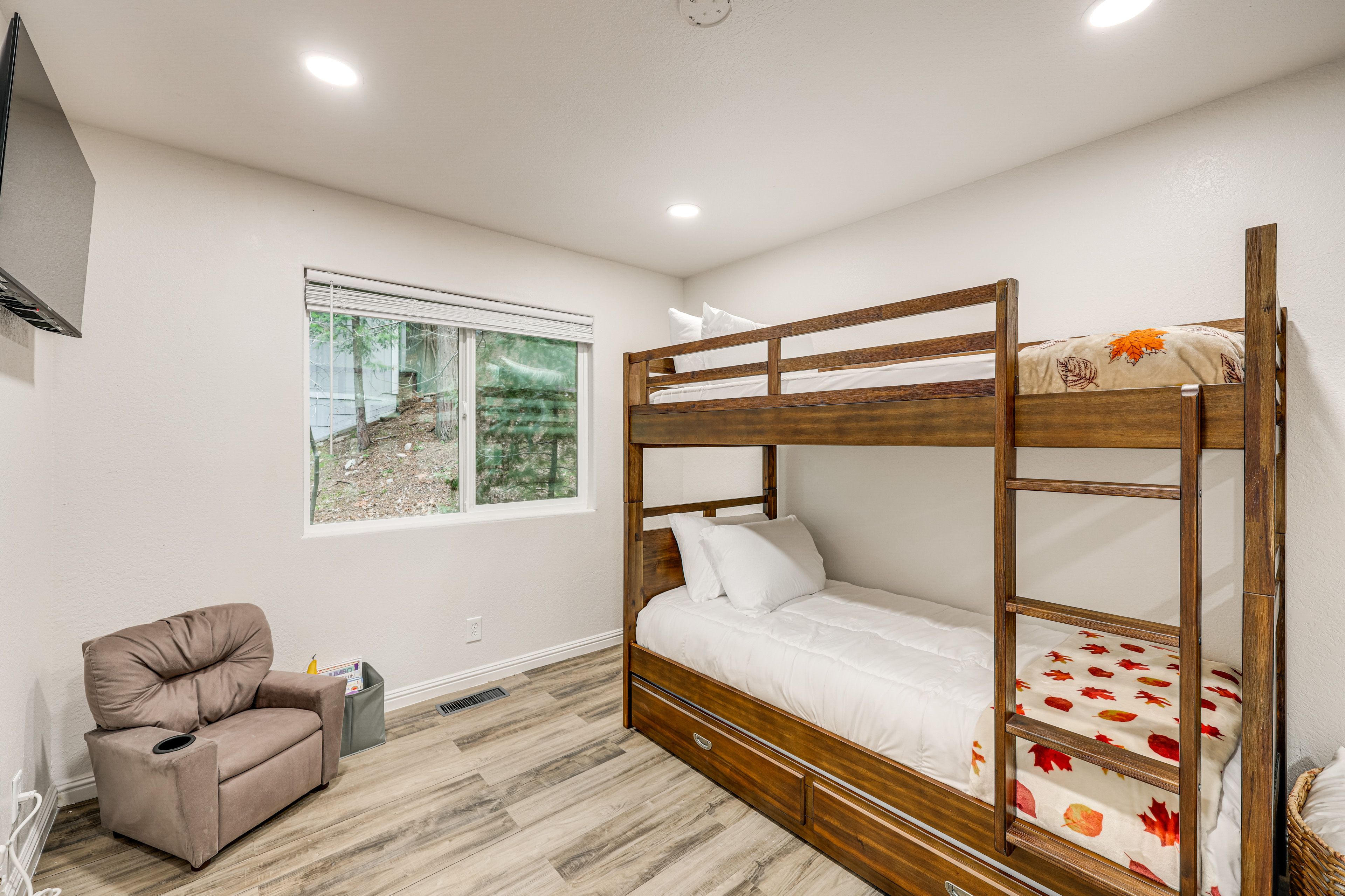 Bedroom 3 | Twin Bunk Bed w/ Twin Trundle | TV | Lower Floor