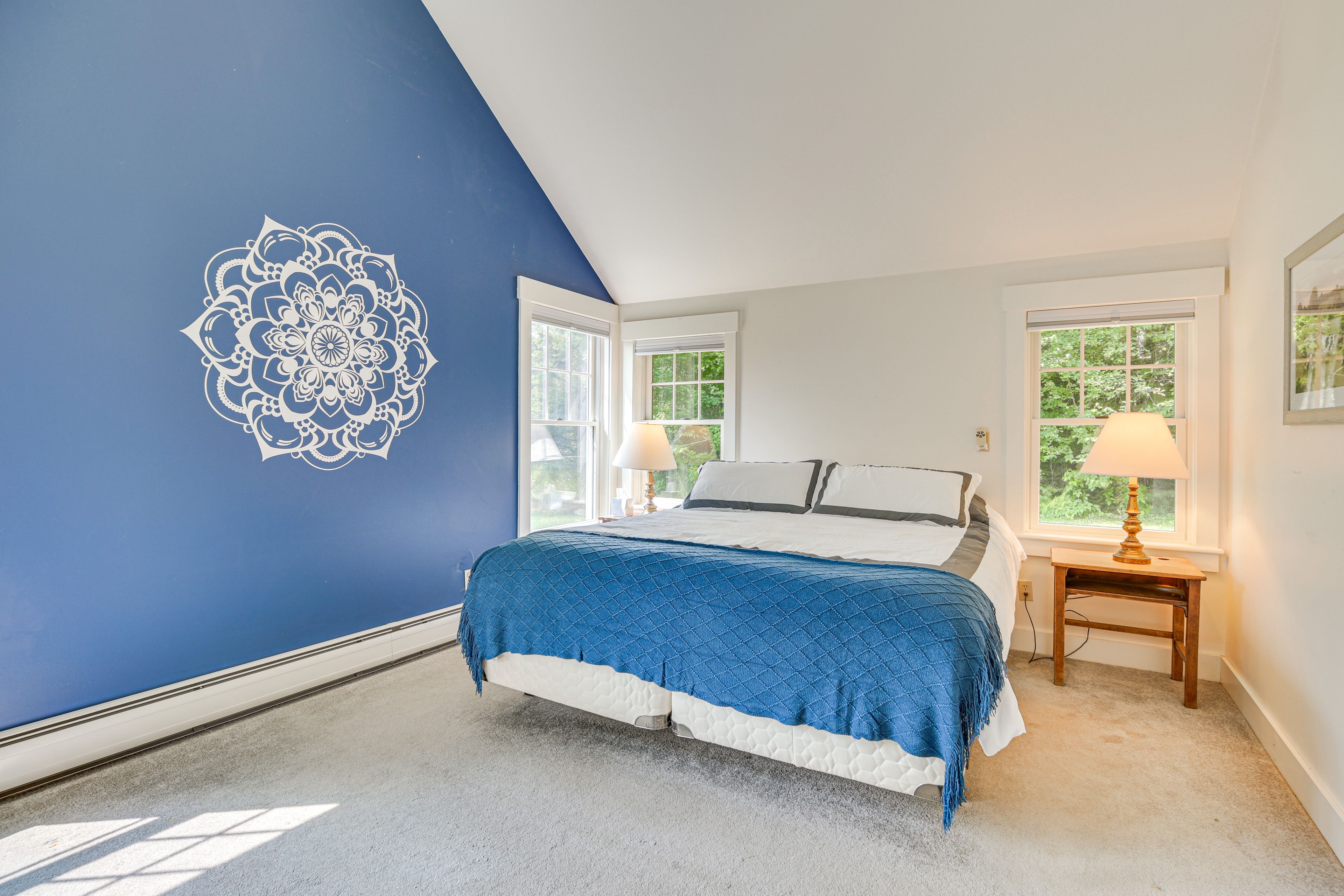 Bedroom 1 | King Bed | 1st Floor | En-Suite Bathroom