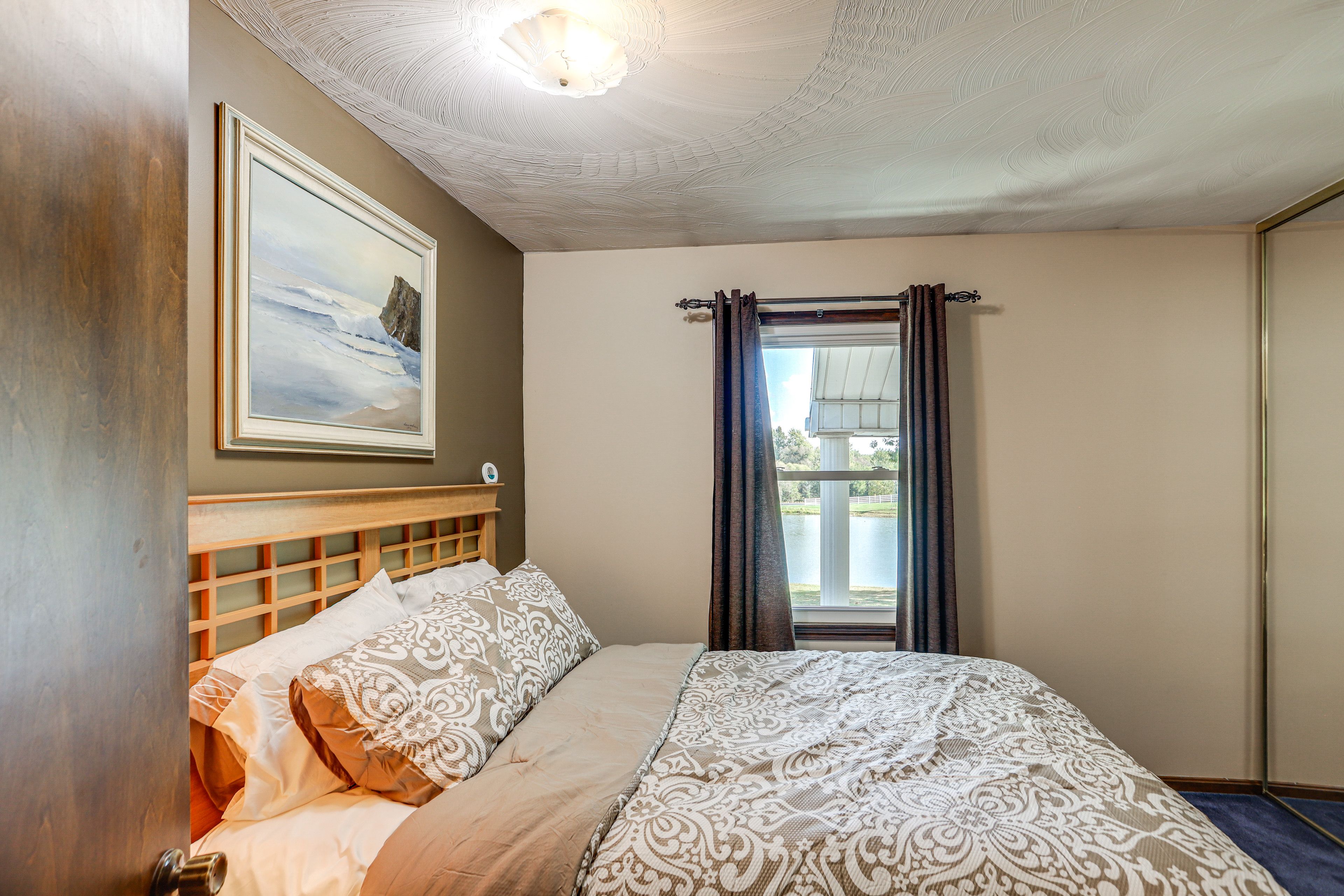 Bedroom 2 | Upper Level | Queen Bed