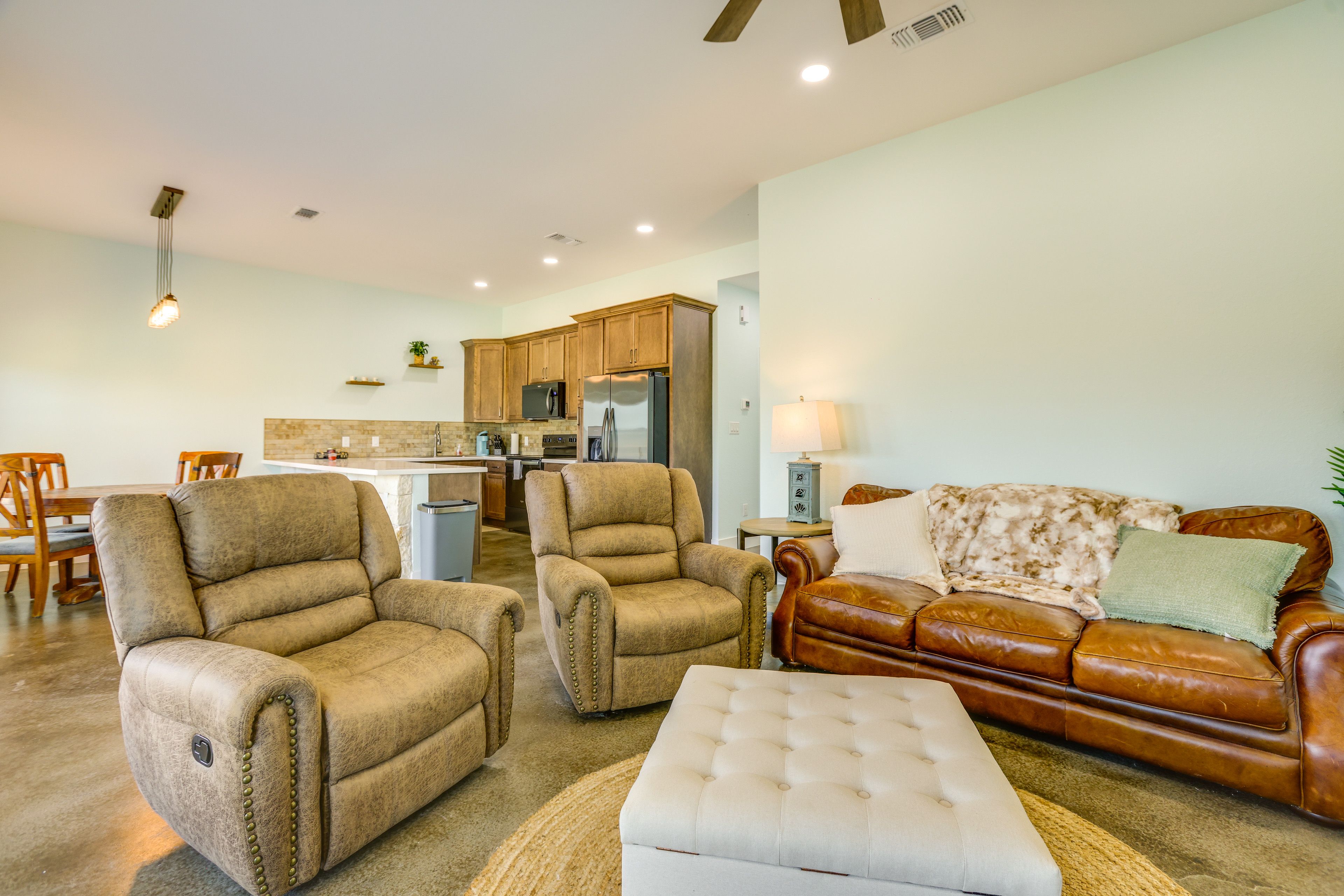 Living Room | Smart TV | Electric Fireplace