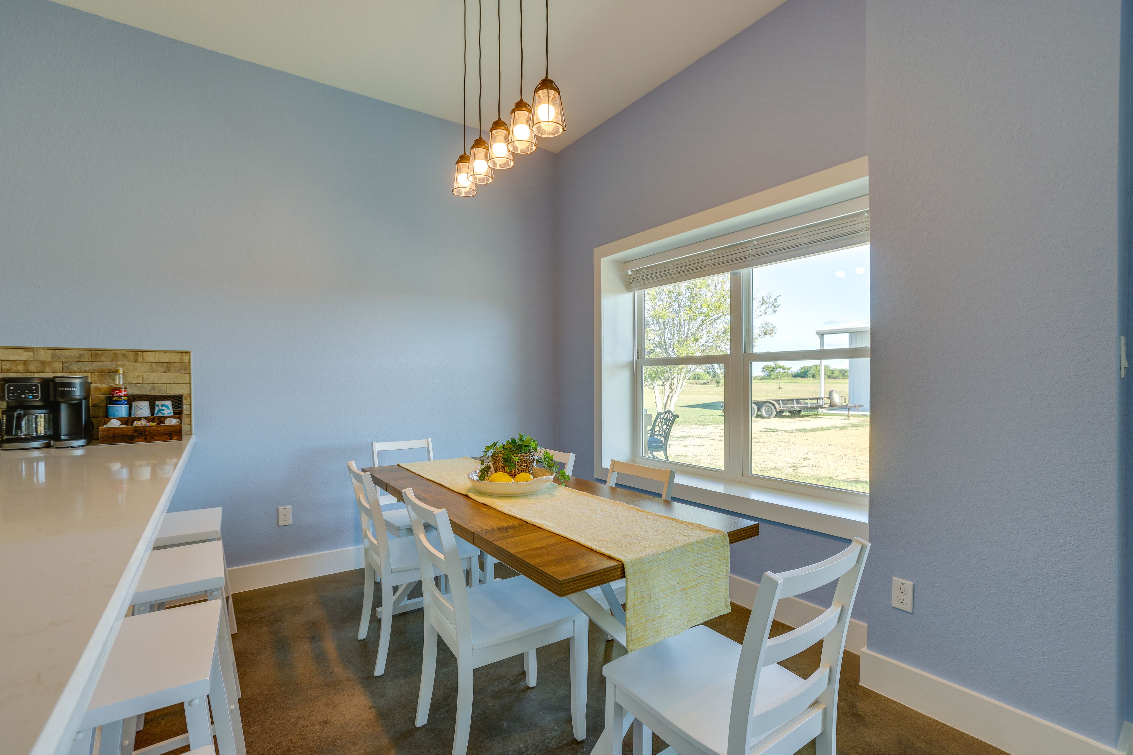 Dining Table | Breakfast Bar | Dishware/Flatware