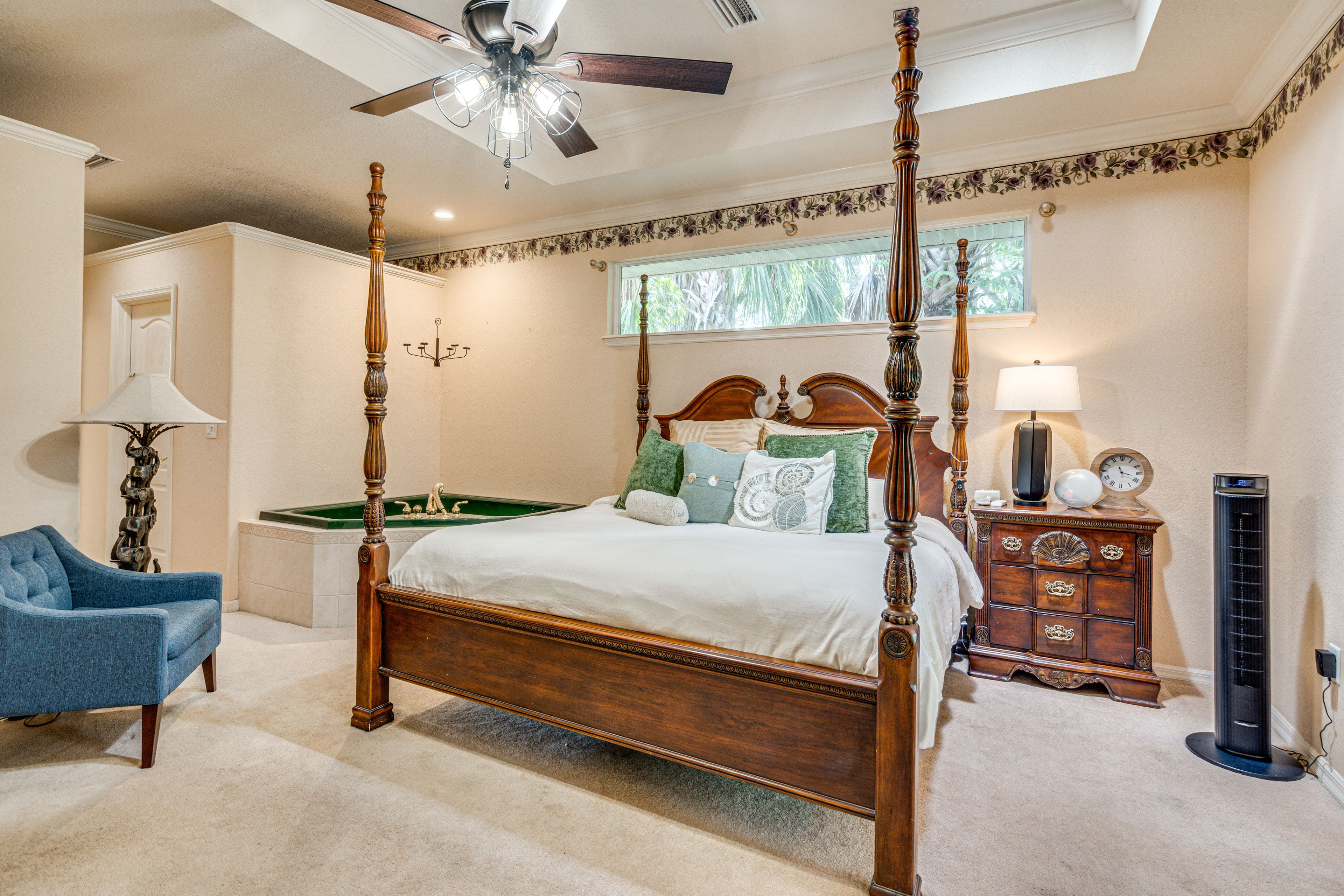 Bedroom 1 | King Bed | Soaker Tub | Fireplace