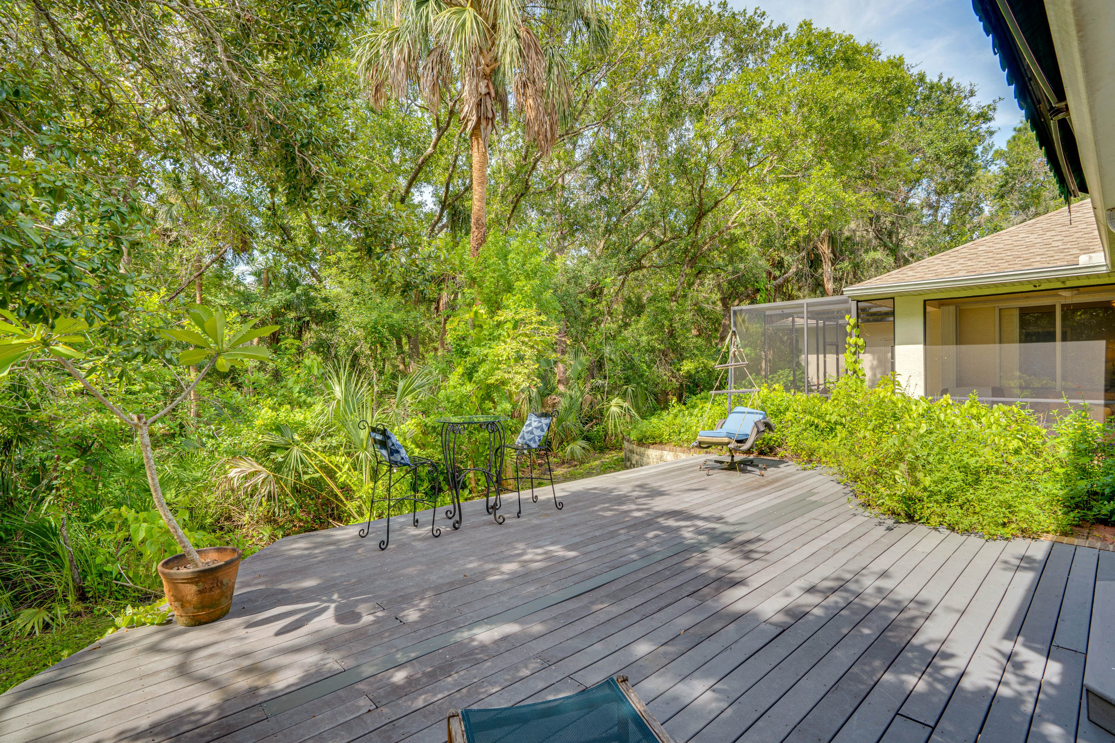 Private Deck | Forest Views