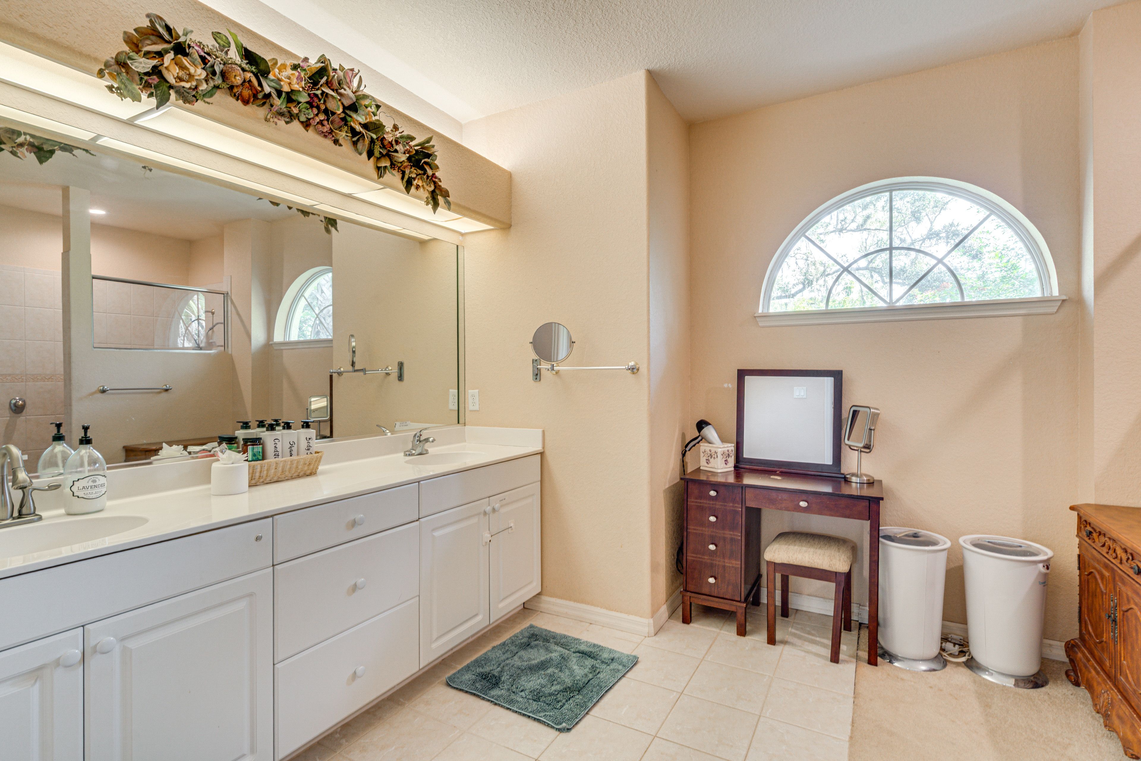 Bathroom | Towels Provided