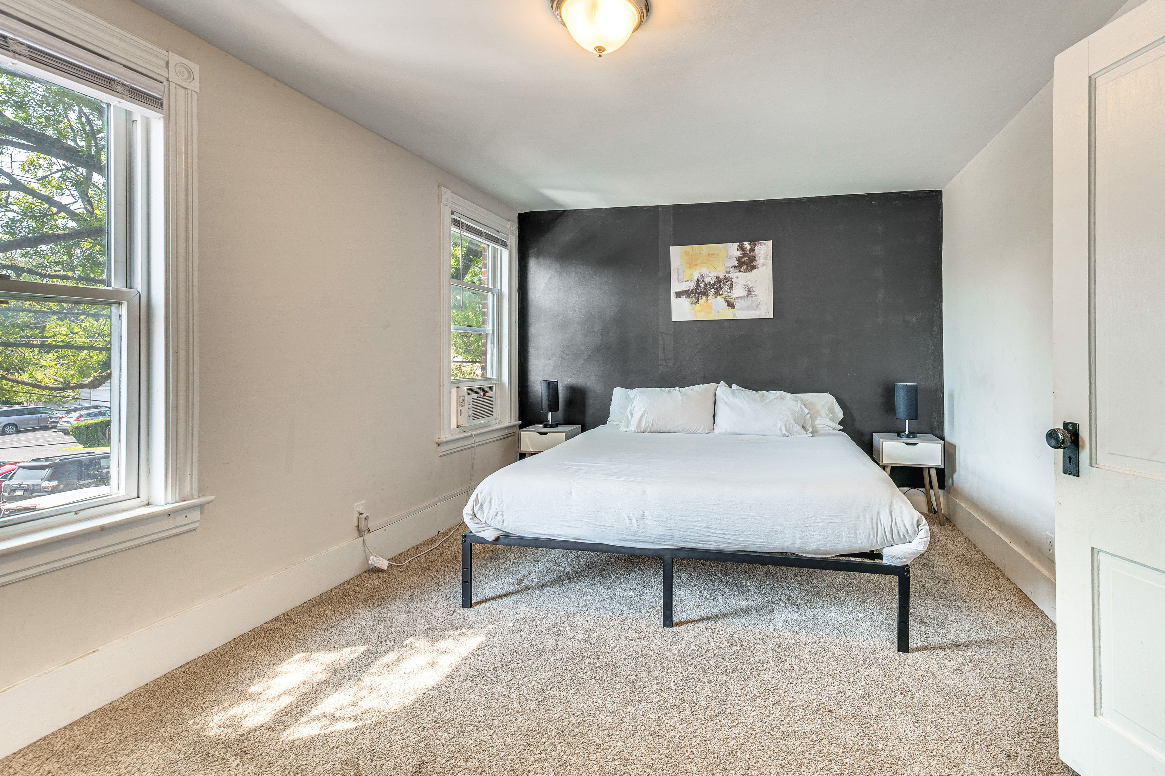 Bedroom 1 | King Bed | Desk | Upper Level