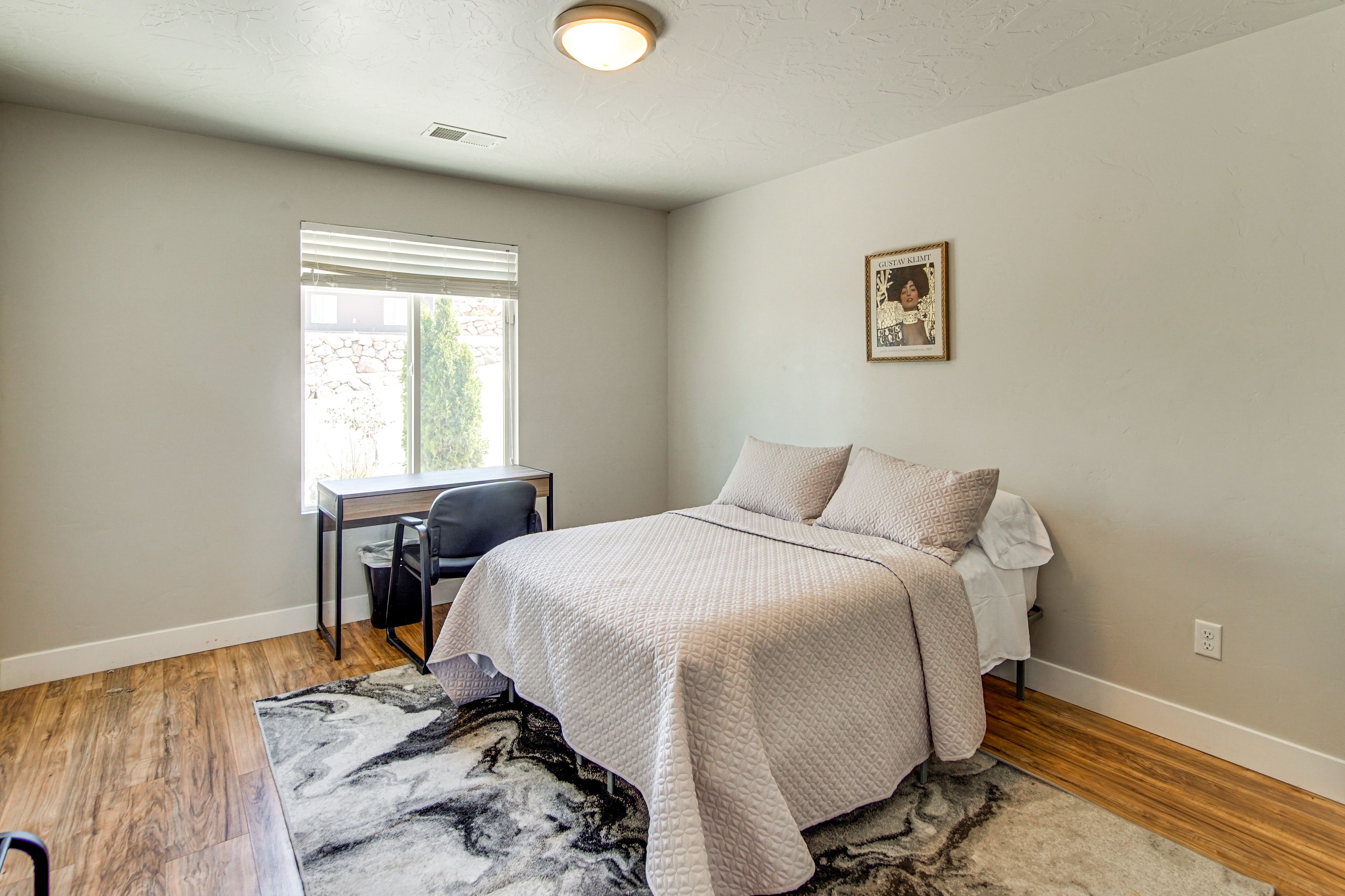 Bedroom 2 | Full Bed | Desk | Main Level