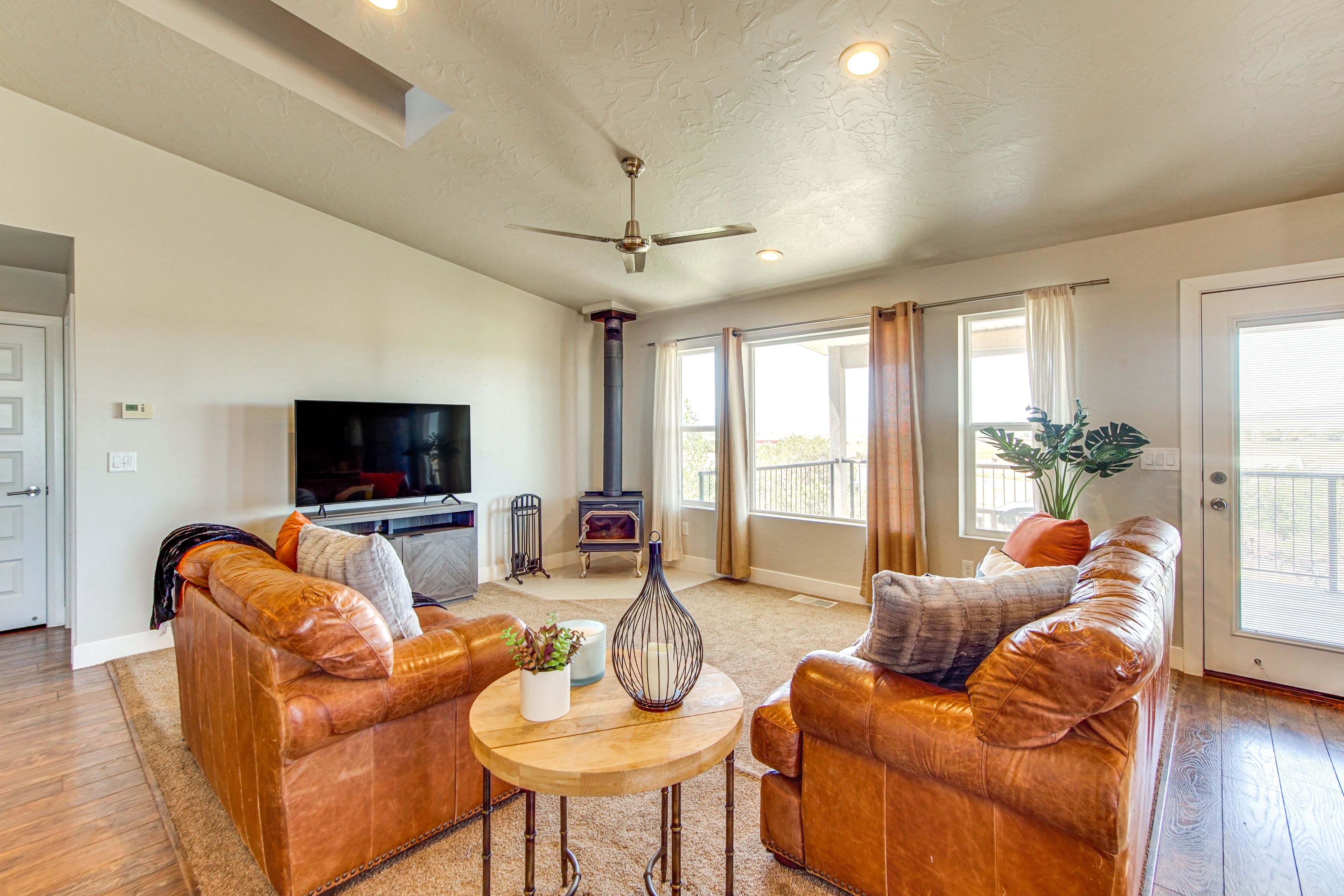 Cedar City Vacation Rental | 6BR | 3BA | 3,148 Sq Ft | Step-Free Entry