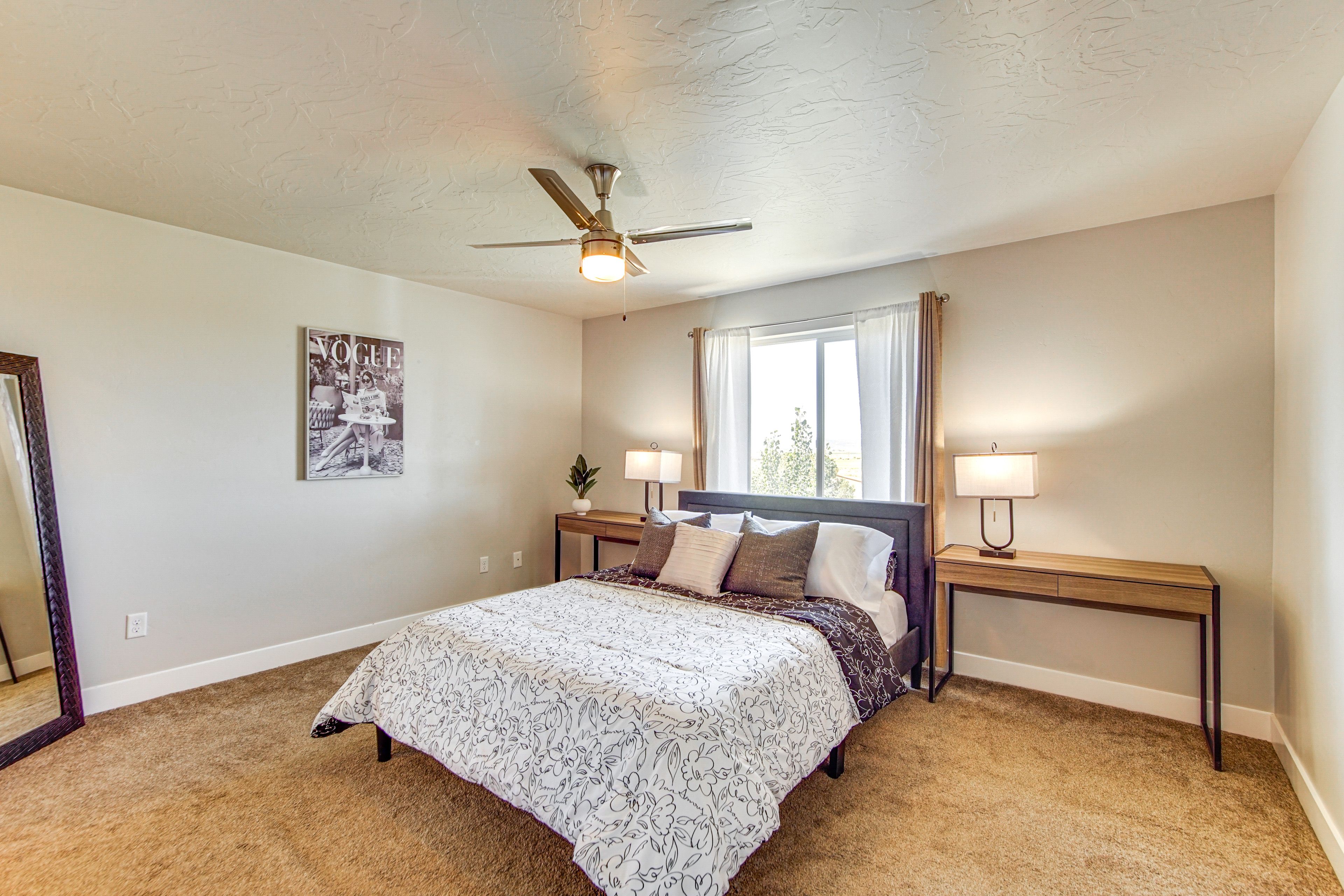 Bedroom 1 | Queen Bed | Main Level
