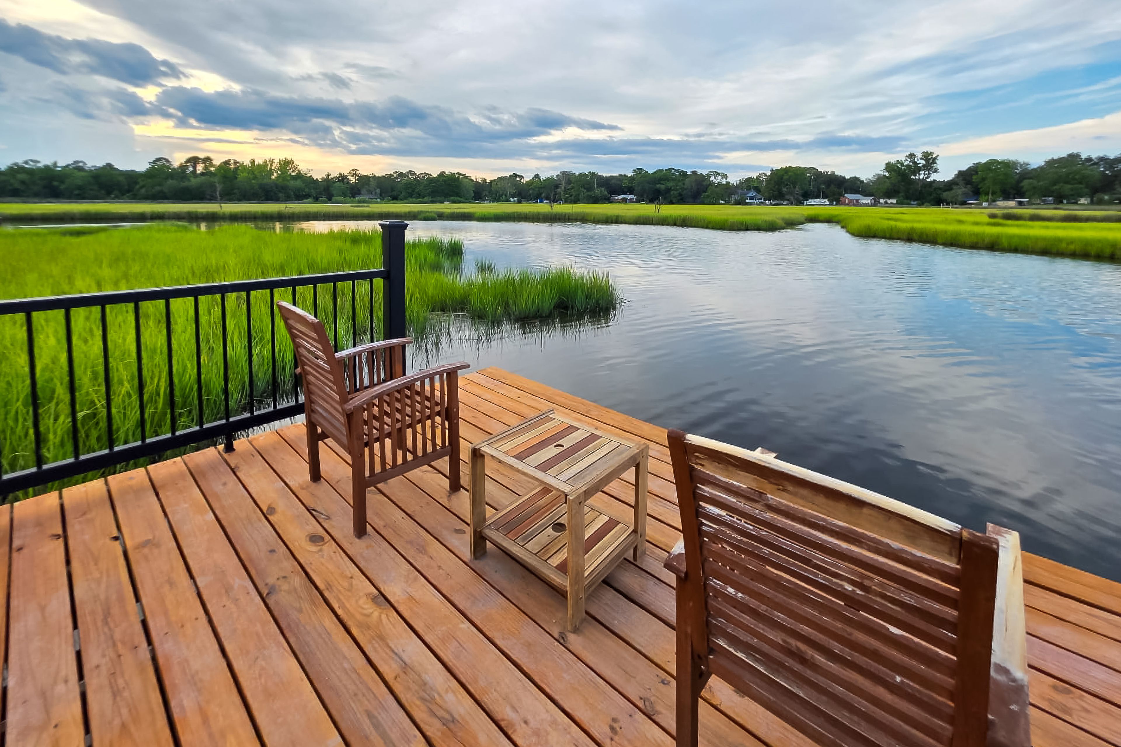 Jacksonville Vacation Rental | 4BR | 2BA | 1,400 Sq Ft | Step-Free Access