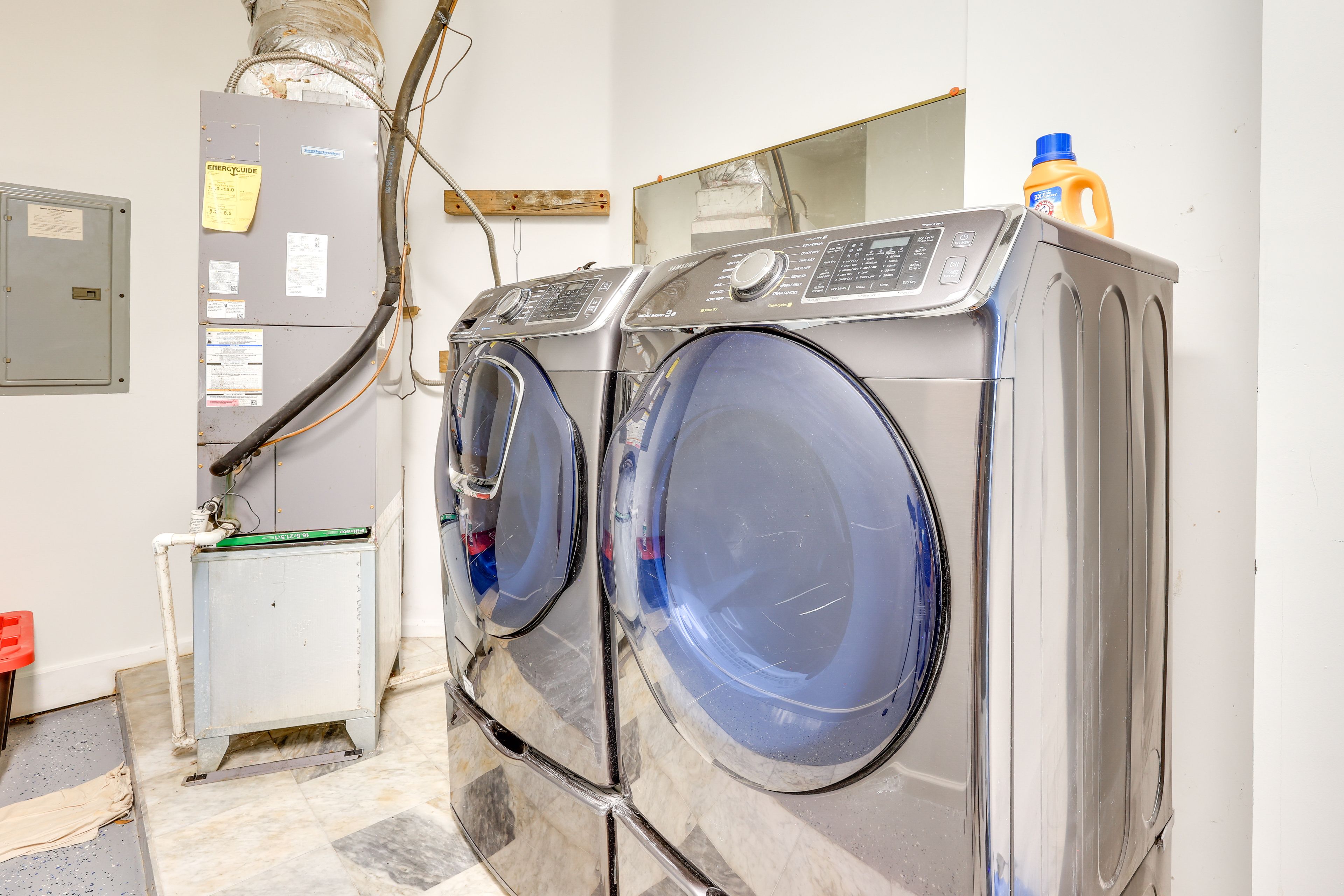Washer & Dryer