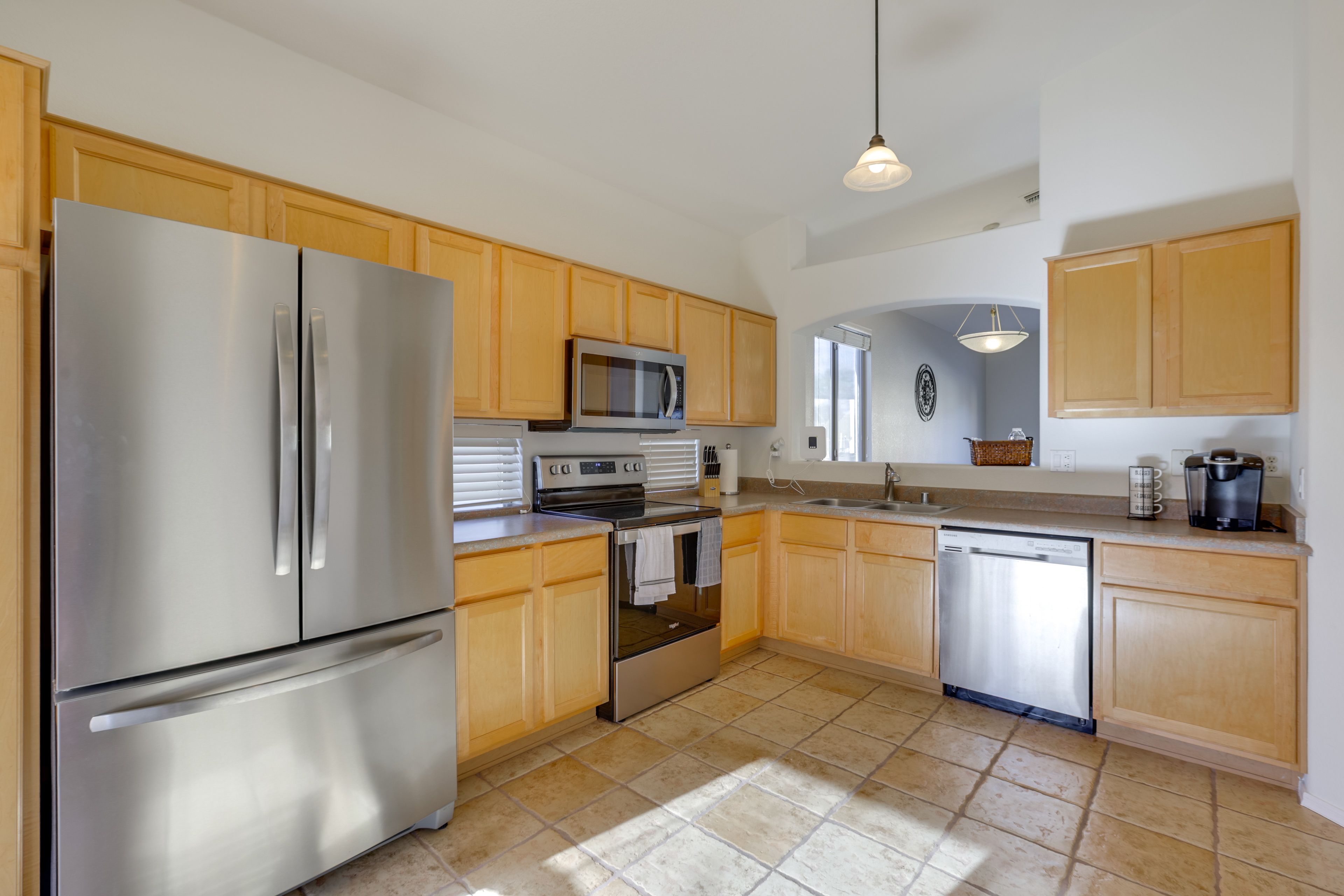 Kitchen | Free WiFi | Central Air Conditioning/Heat