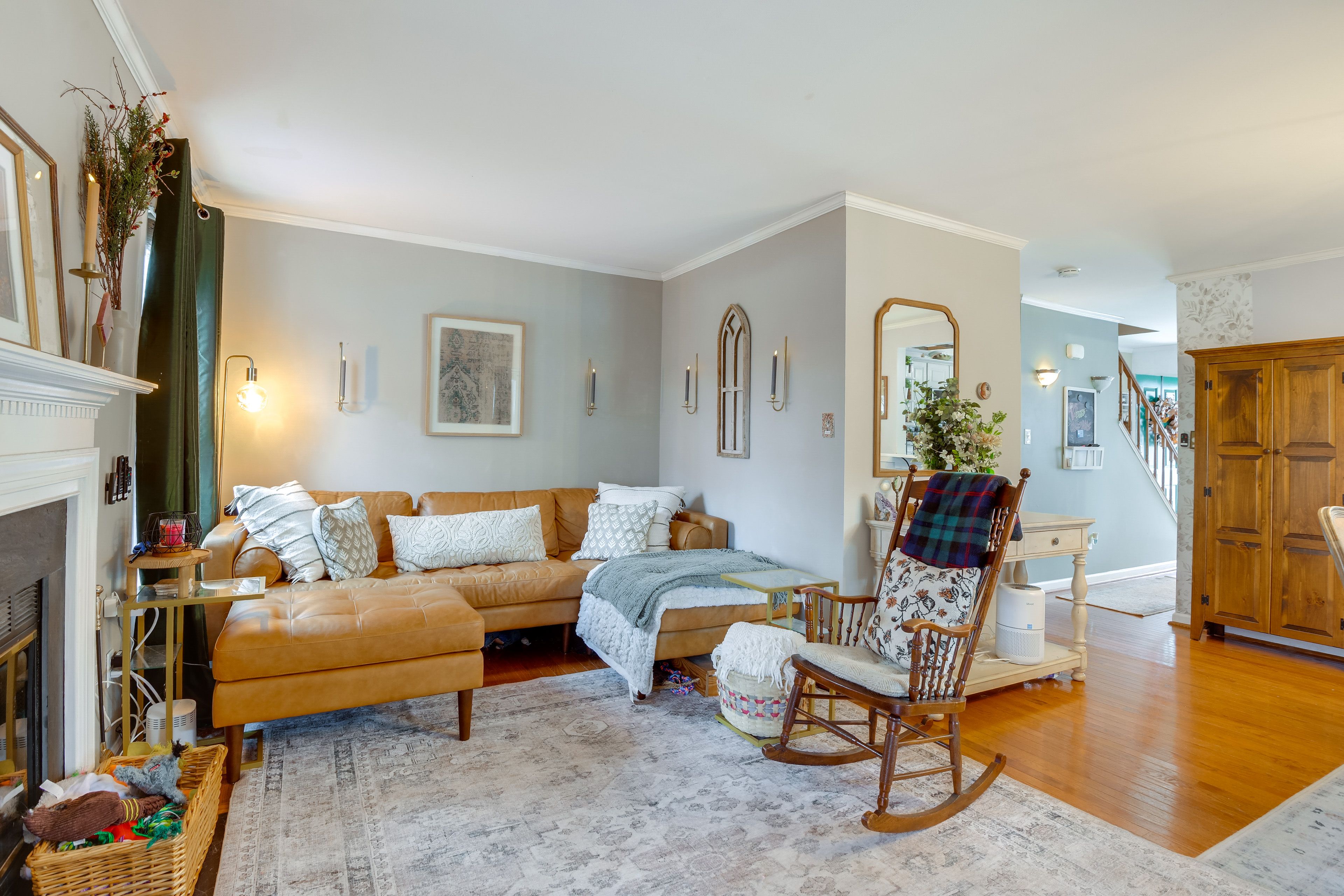 Germantown Vacation Rental | 2BR | 2.5BA | 1,728 Sq Ft | Stairs Required