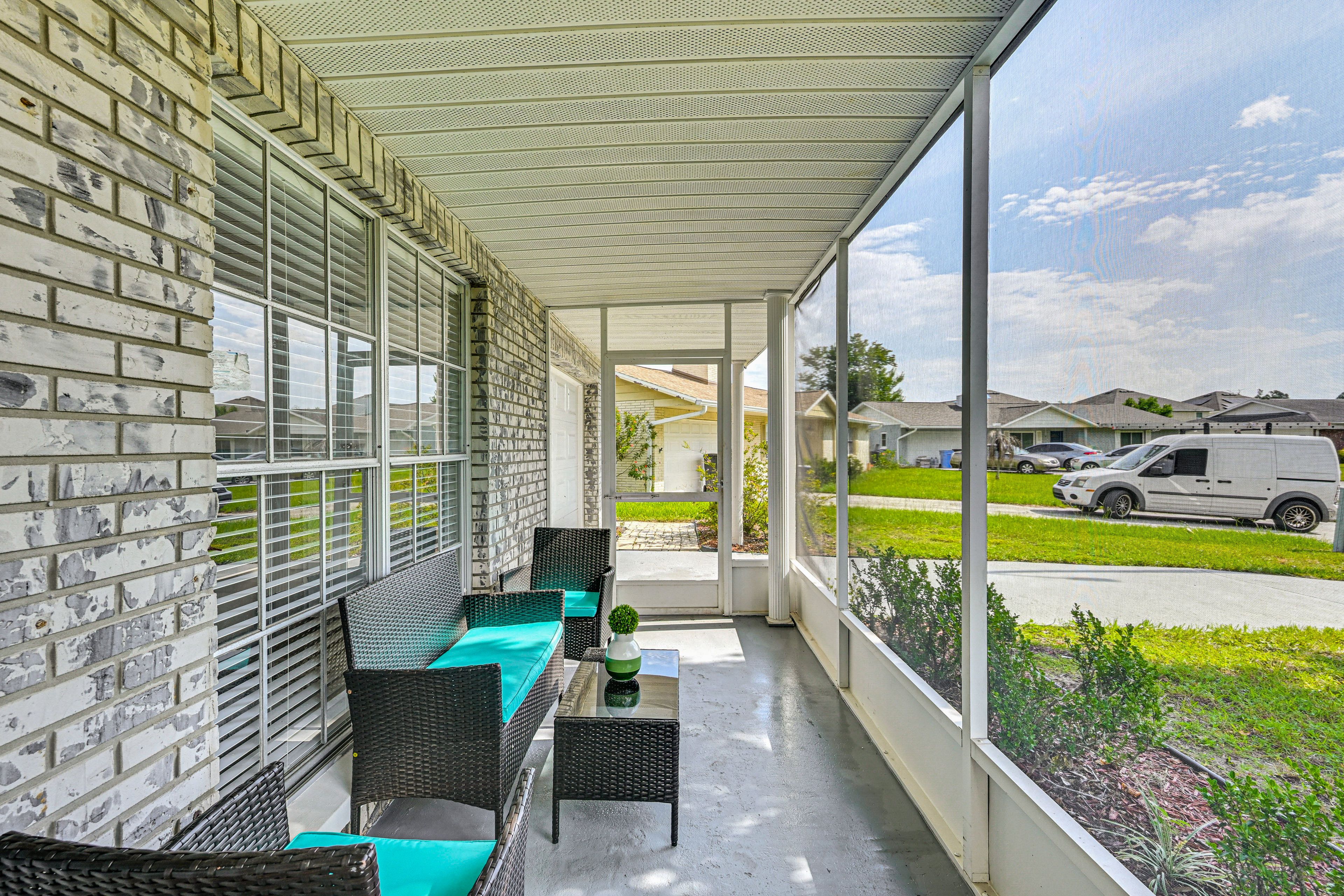 Front Lanai