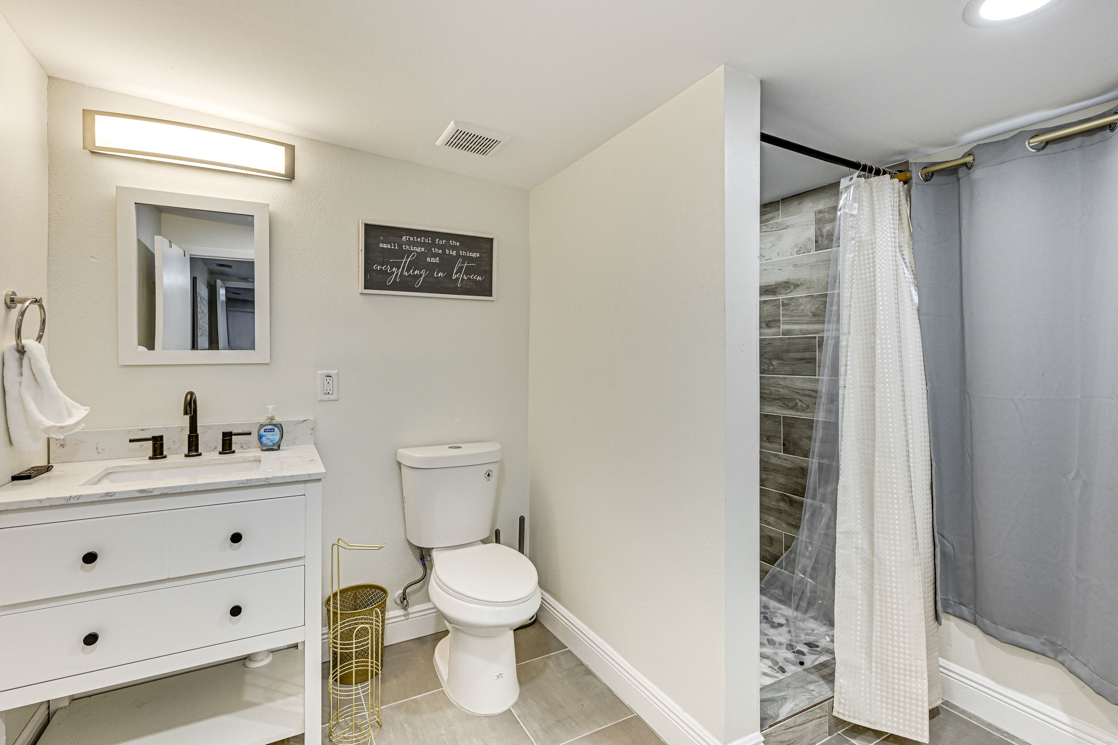 En-Suite Bathroom