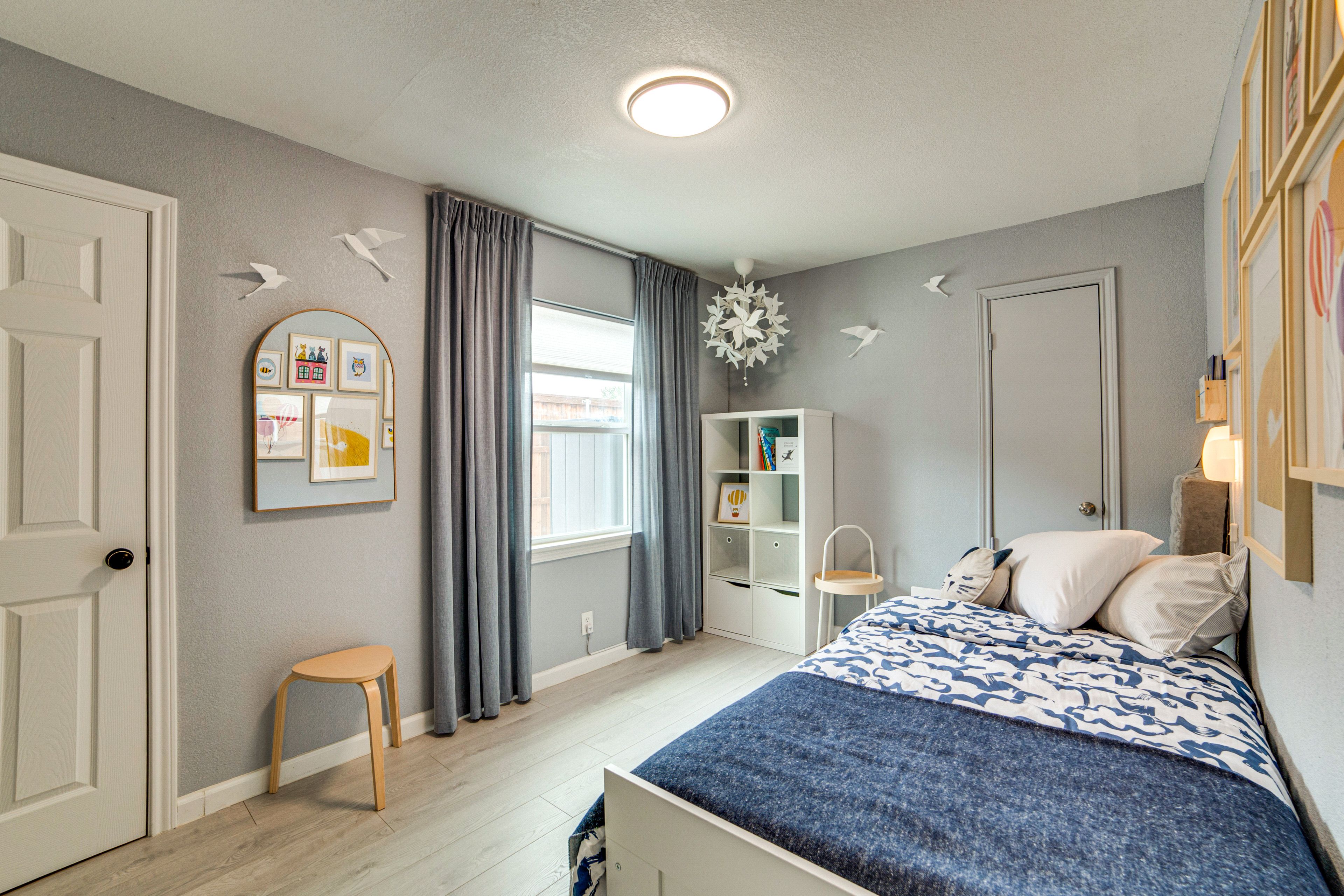Bedroom 2 | Twin Bed w/ Twin Trundle