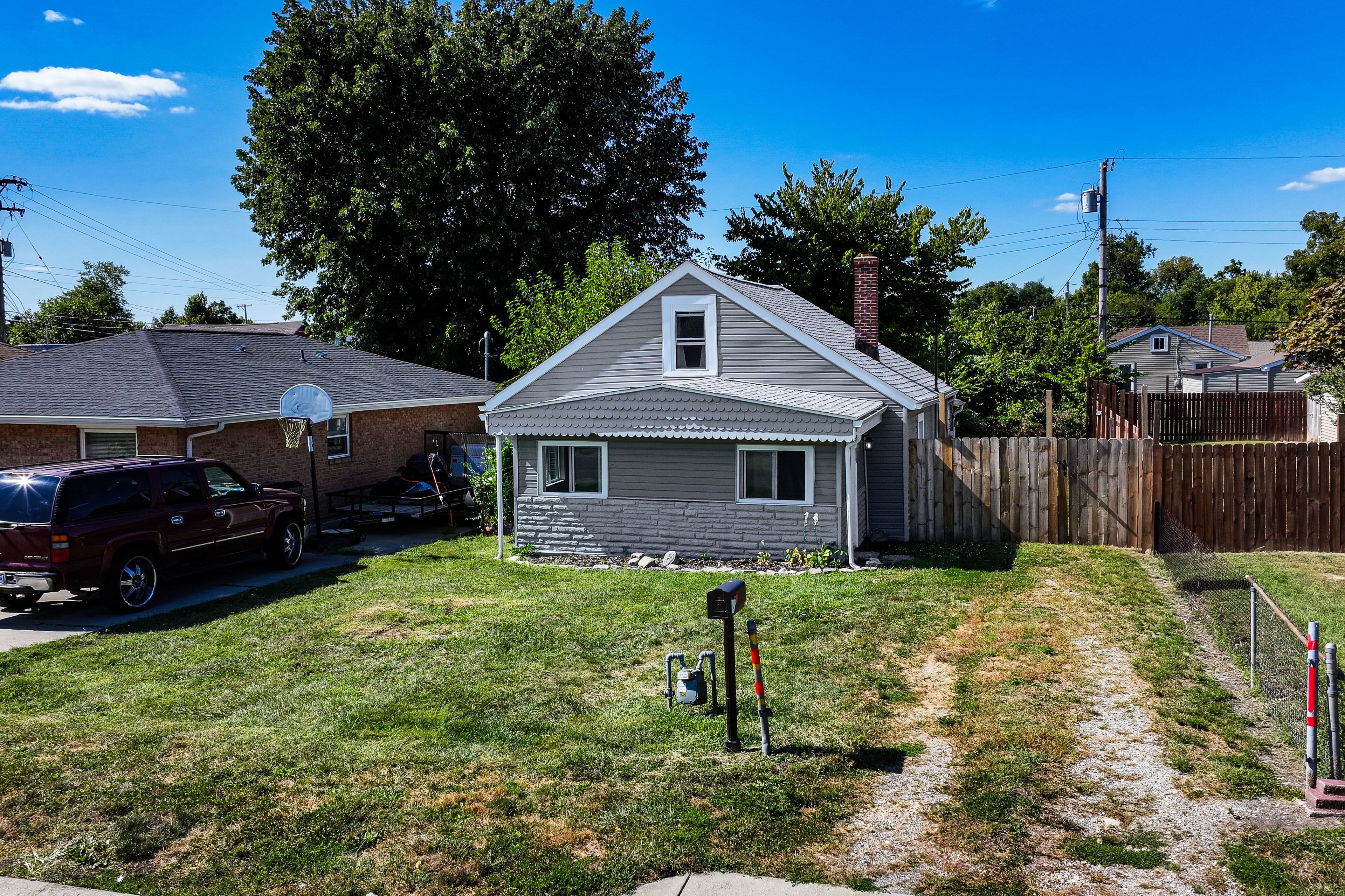 Parking | Driveway (3 Vehicles) | Free Street Parking (First-Come, First-Served)