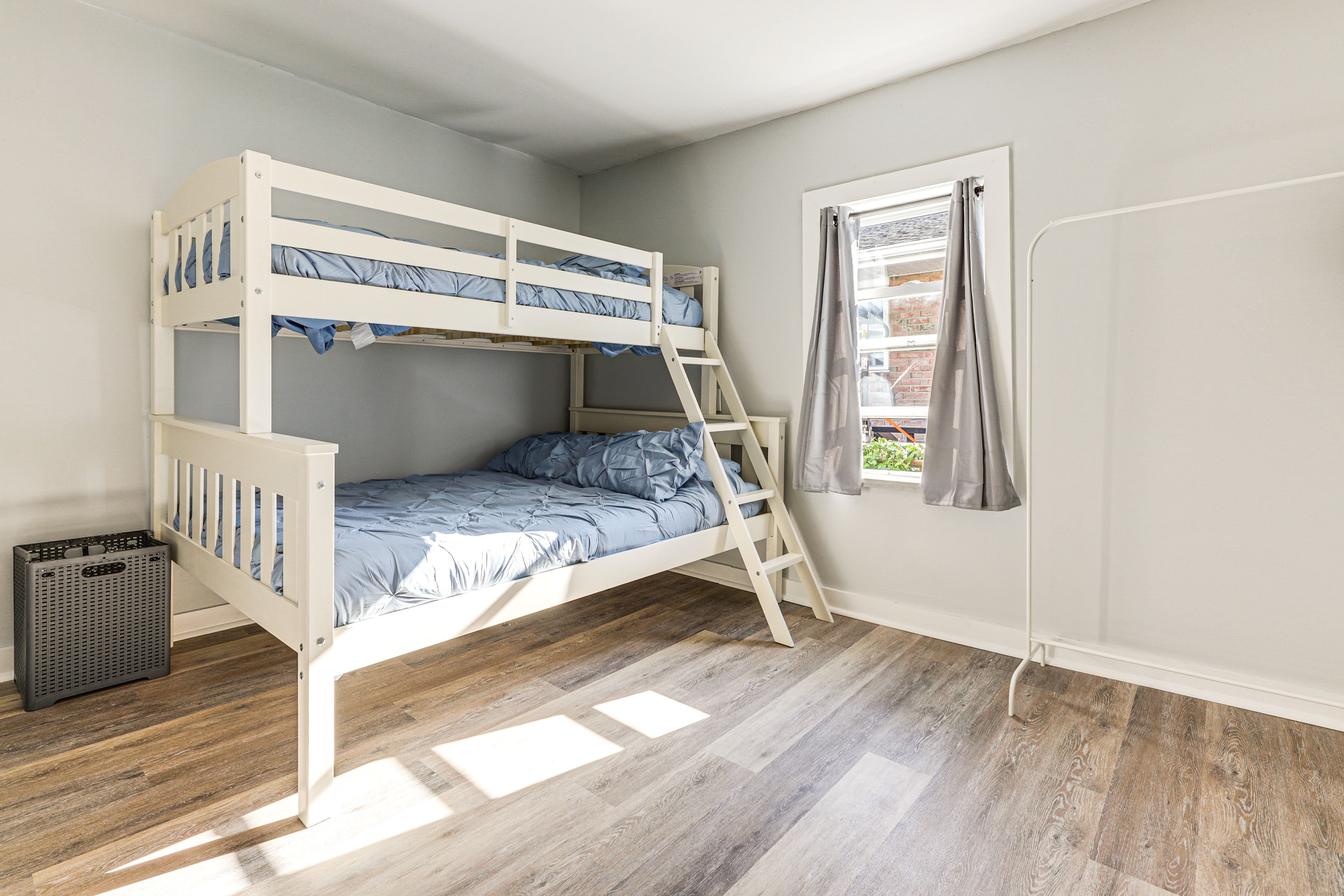 Bedroom 2 | 1st Floor | Twin/Full Bunk Bed | Desk