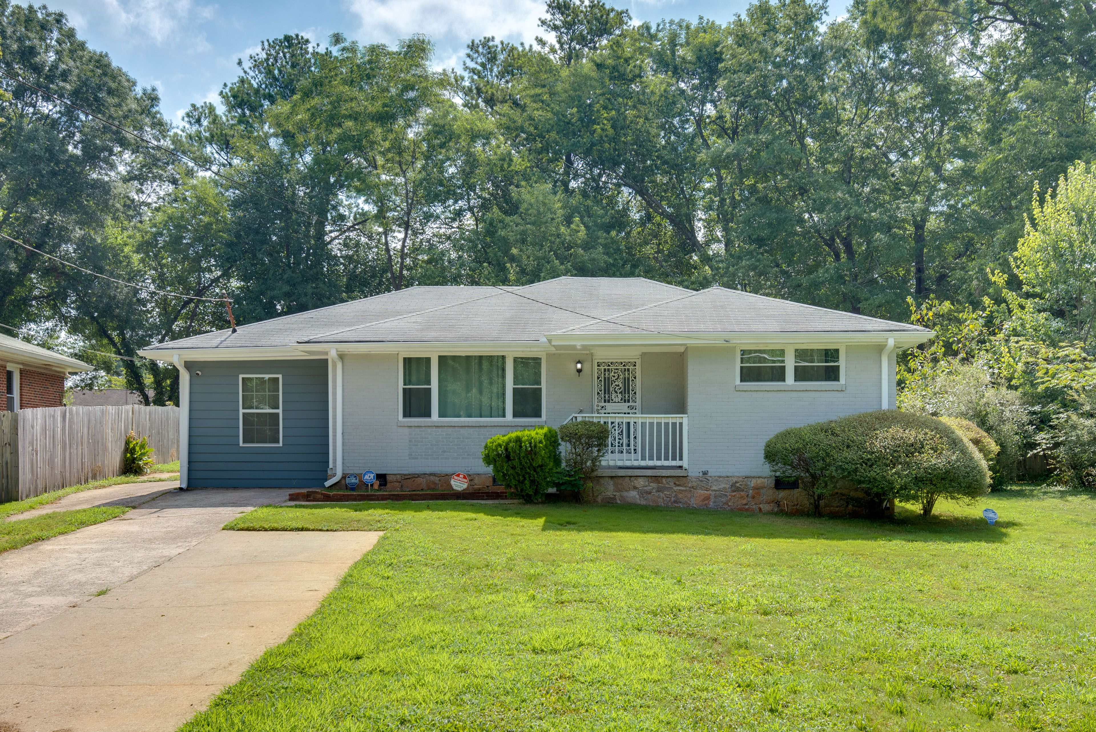 Atlanta Vacation Rental | 3BR | 2BA | 1,300 Sq Ft | 5 Steps to Enter