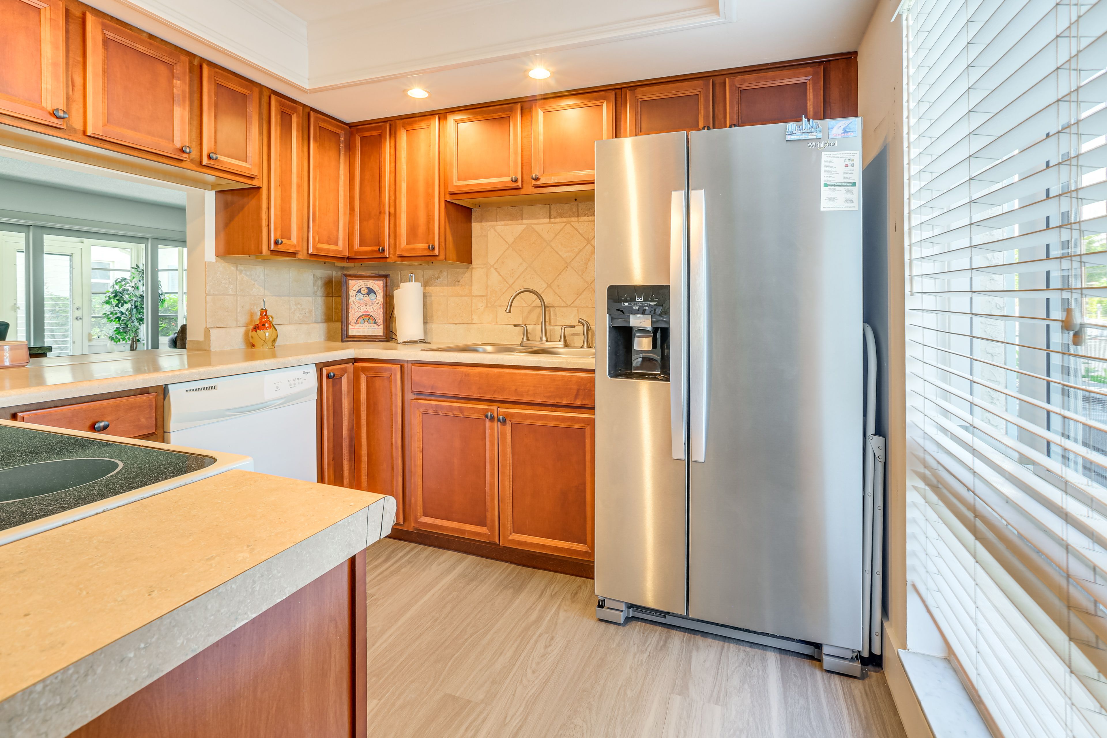 Kitchen | Stove/Oven | Microwave | Drip Coffee Maker