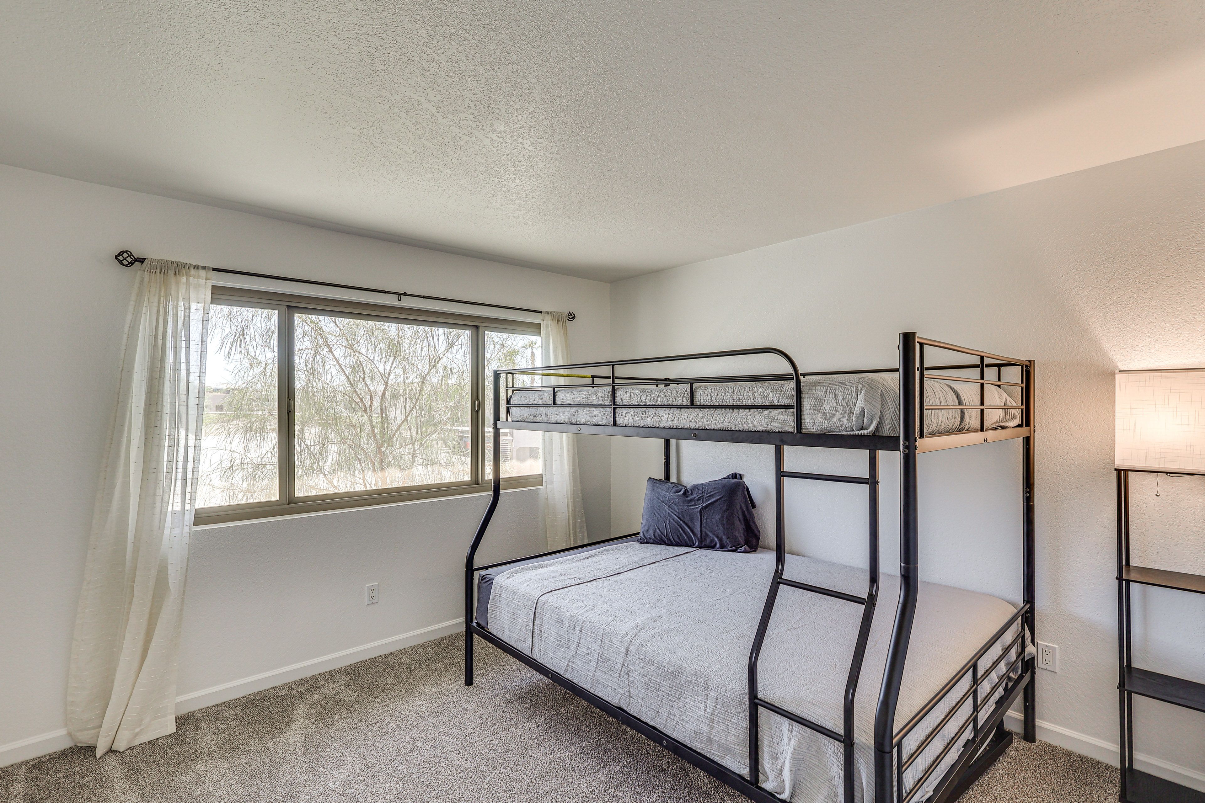 Bedroom 2 | Full/Queen Bunk Bed w/ Twin Trundle