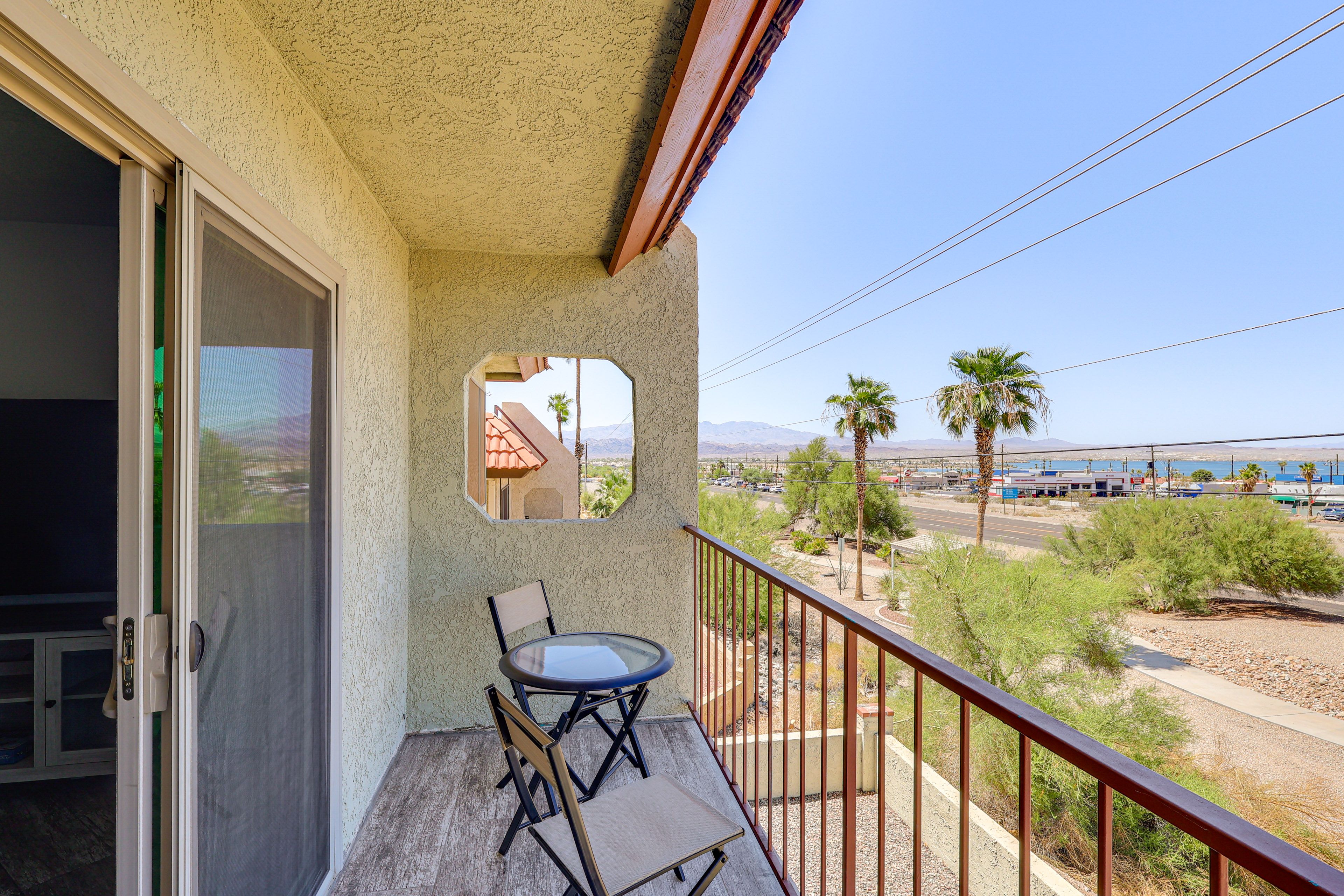Private Balcony | Access via Living Room
