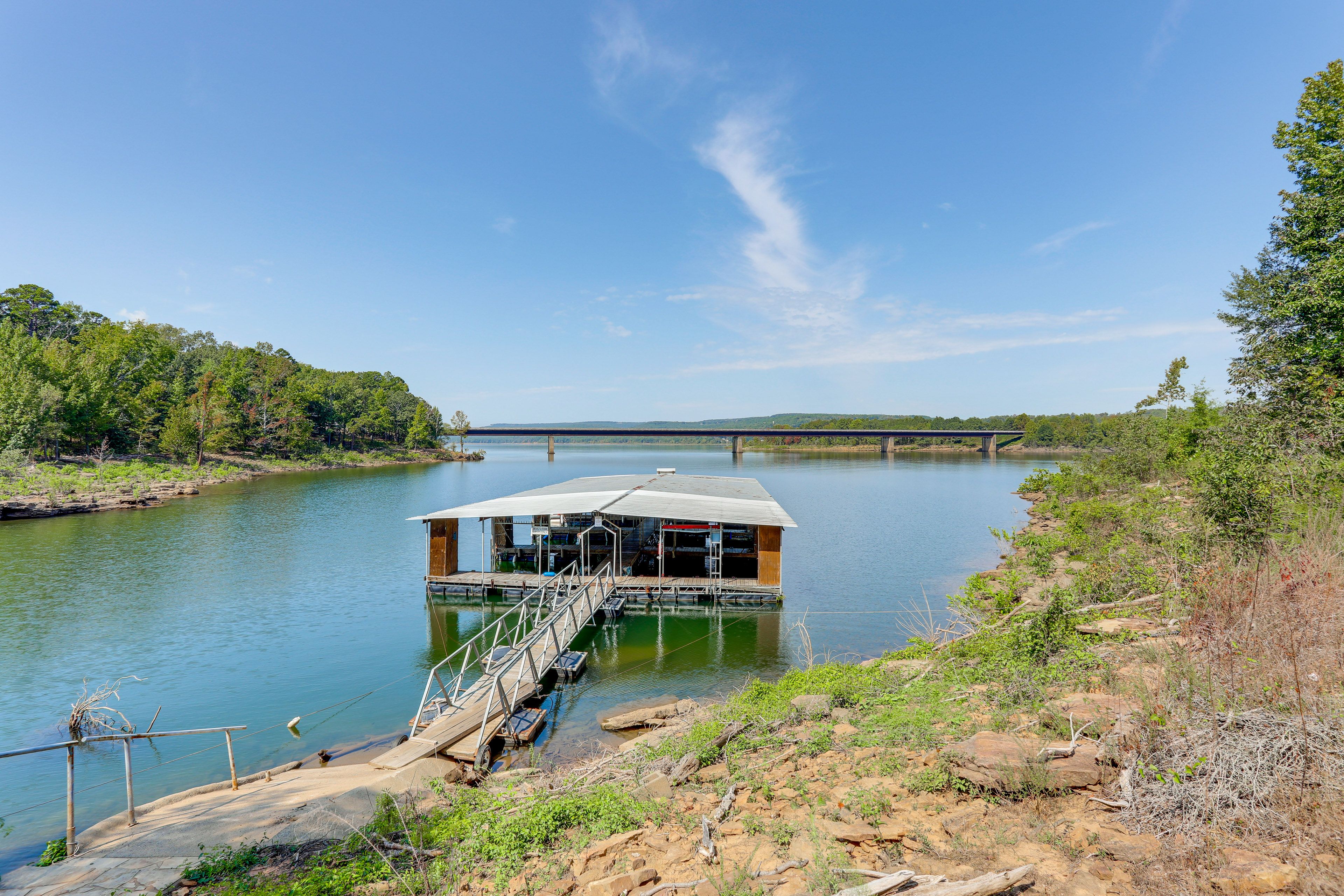 Greers Ferry Vacation Rental | 2BR | 1BA | 1 Step to Enter | 650 Sq Ft