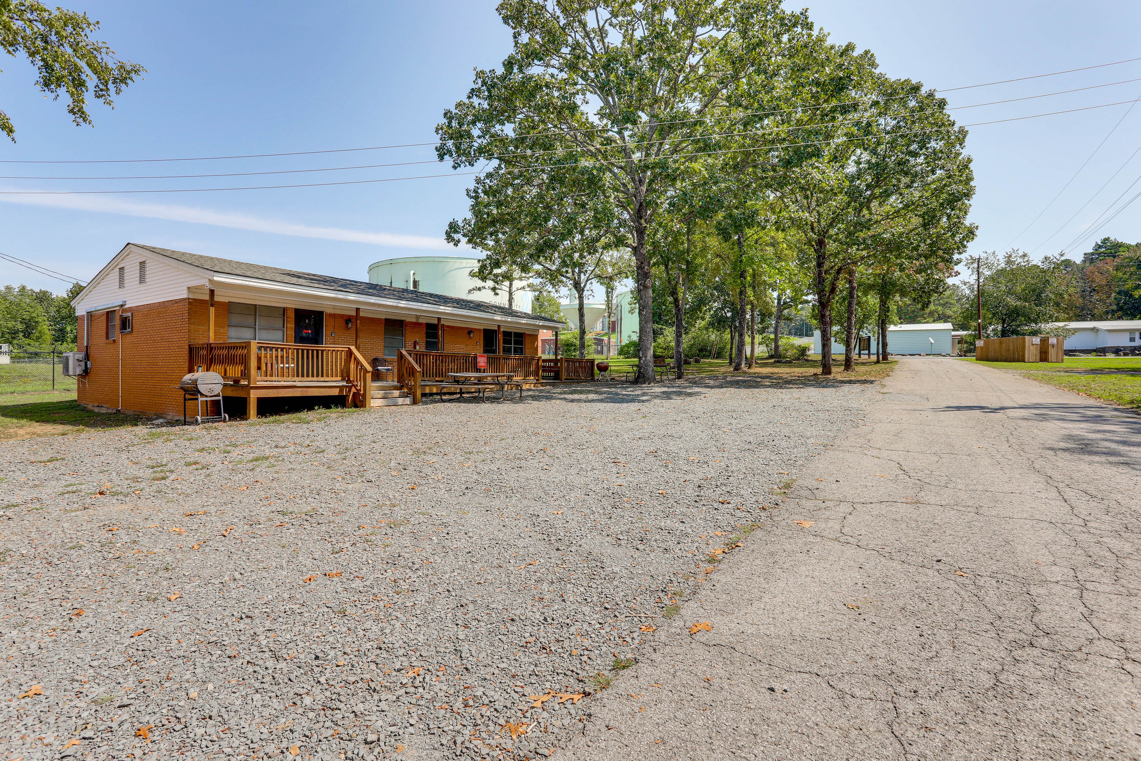 Parking | Driveway (4 Vehicles) | Watercraft Parking Allowed On-Site