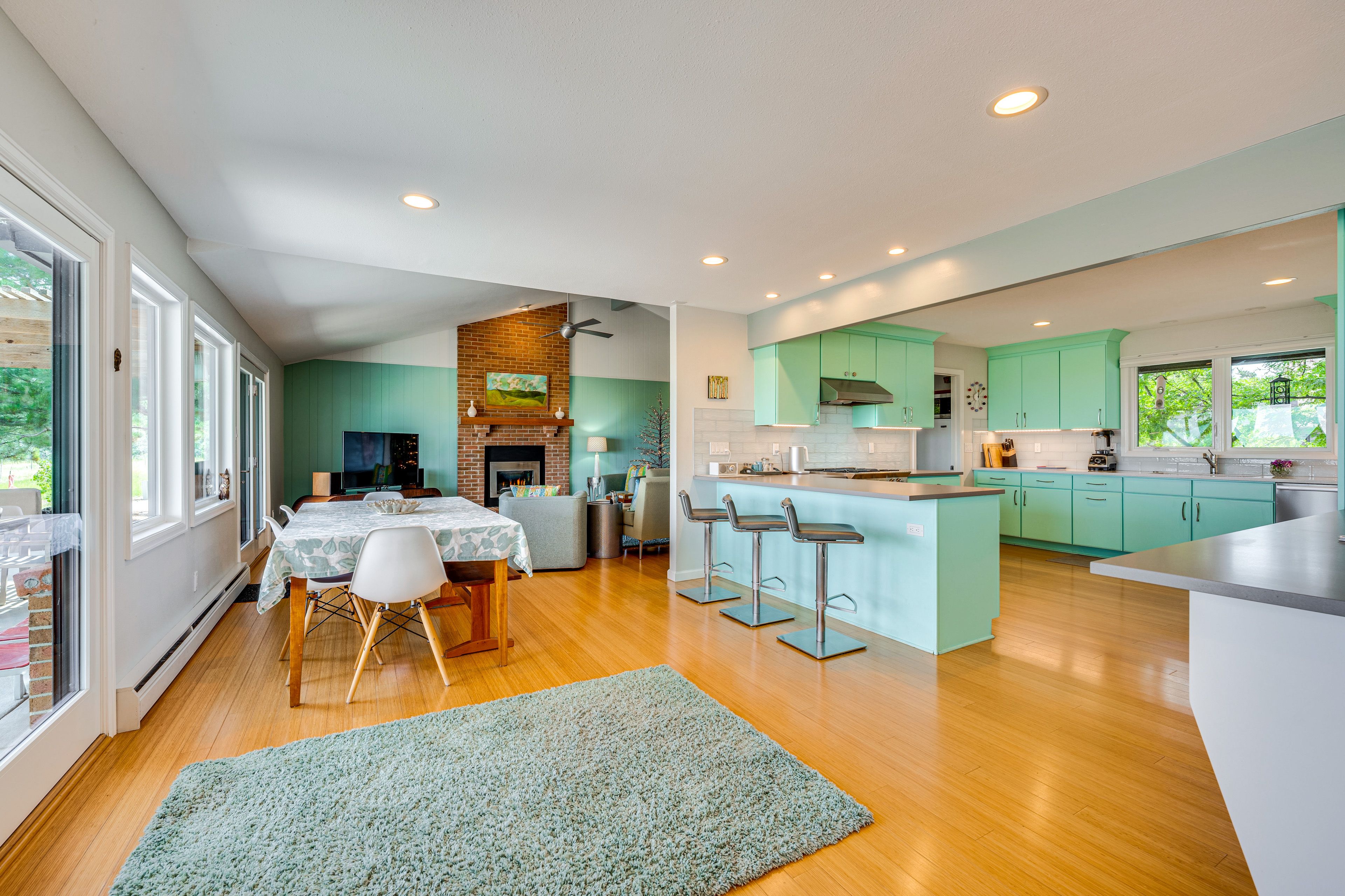 Dining Area | 1st Floor