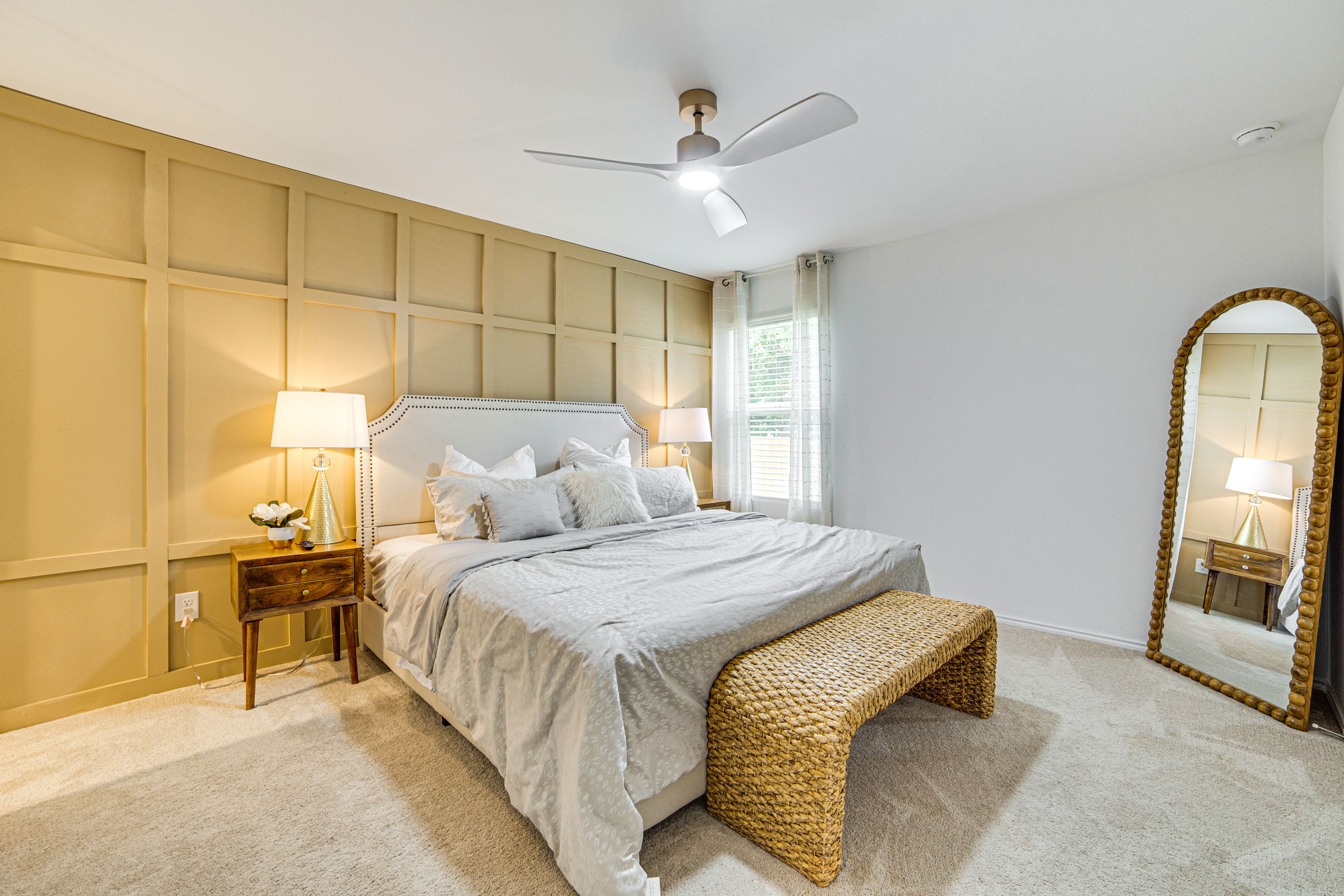 Bedroom 1 | King Bed | Linens Provided