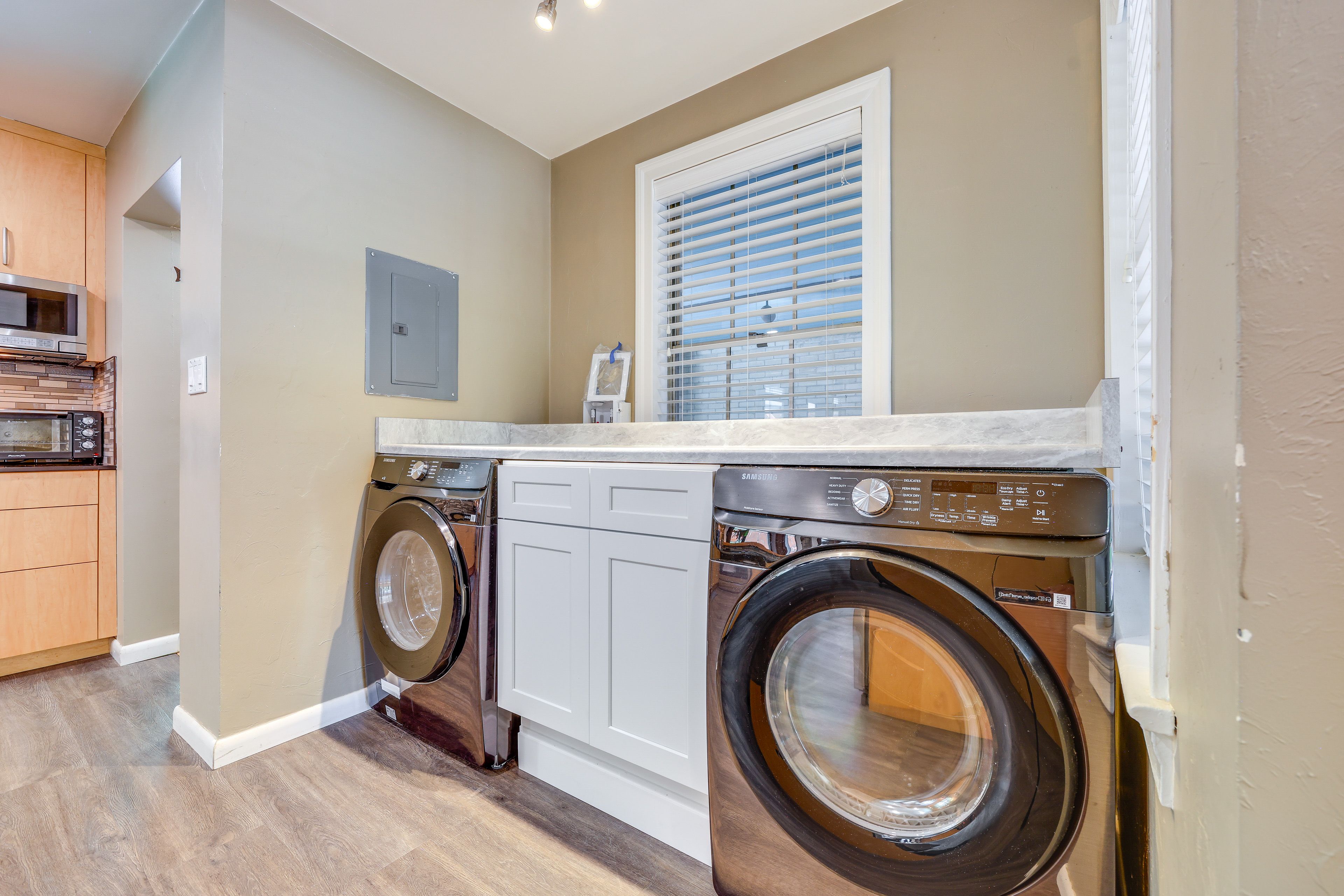 Laundry Area | Washer & Dryer