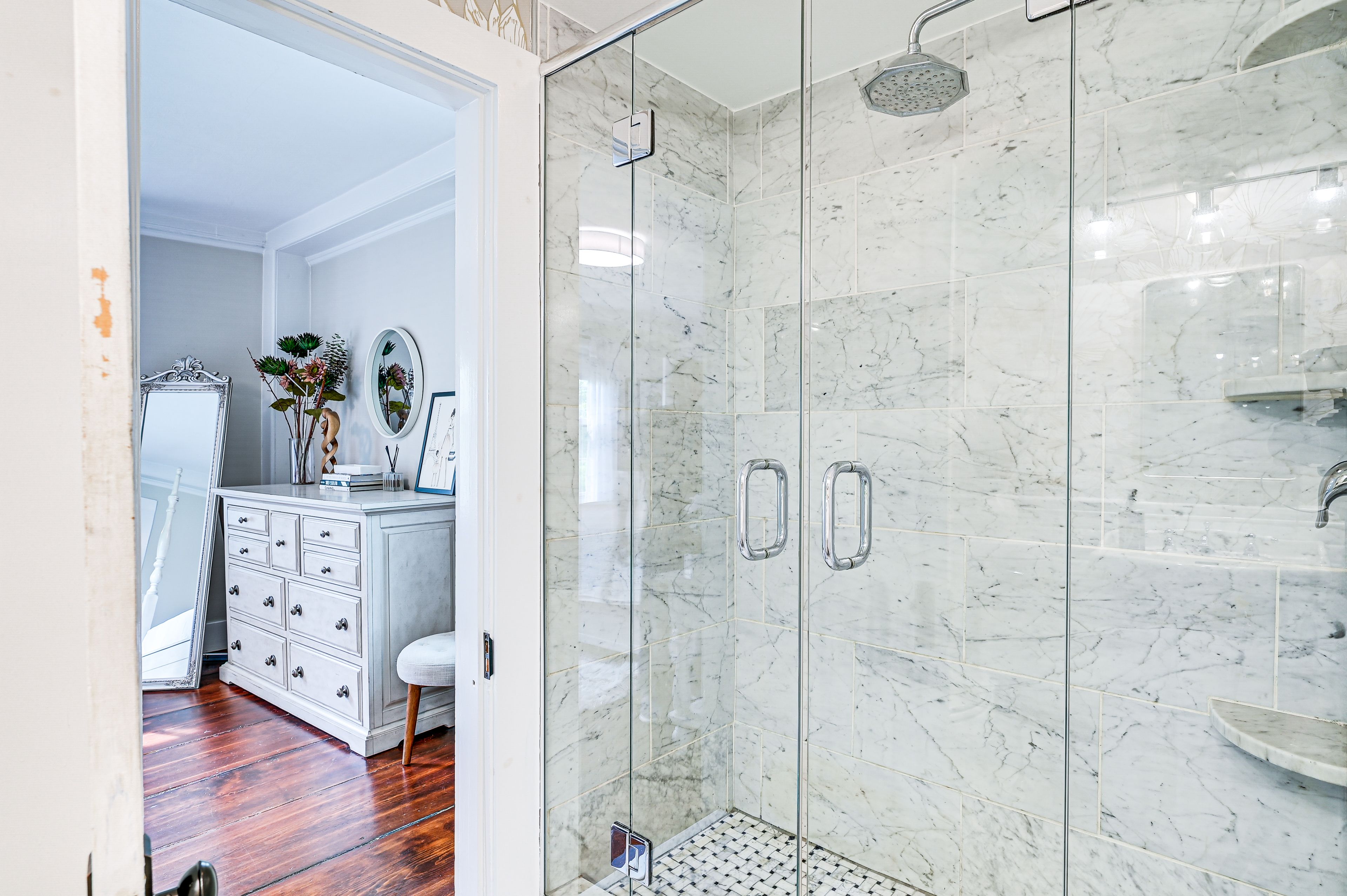 En-Suite Bathroom | 2nd Floor