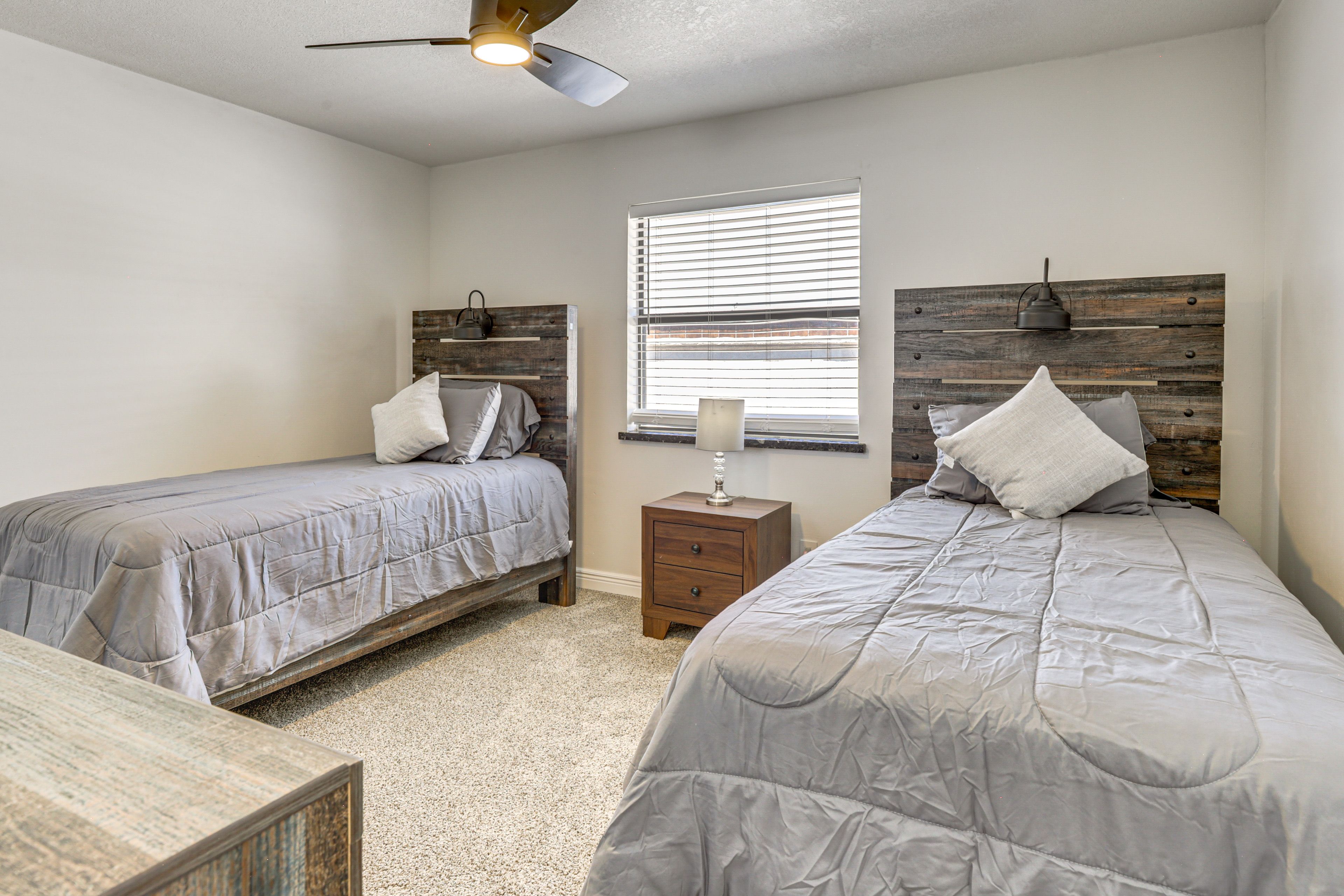 Bedroom 3 | 2 Twin Beds