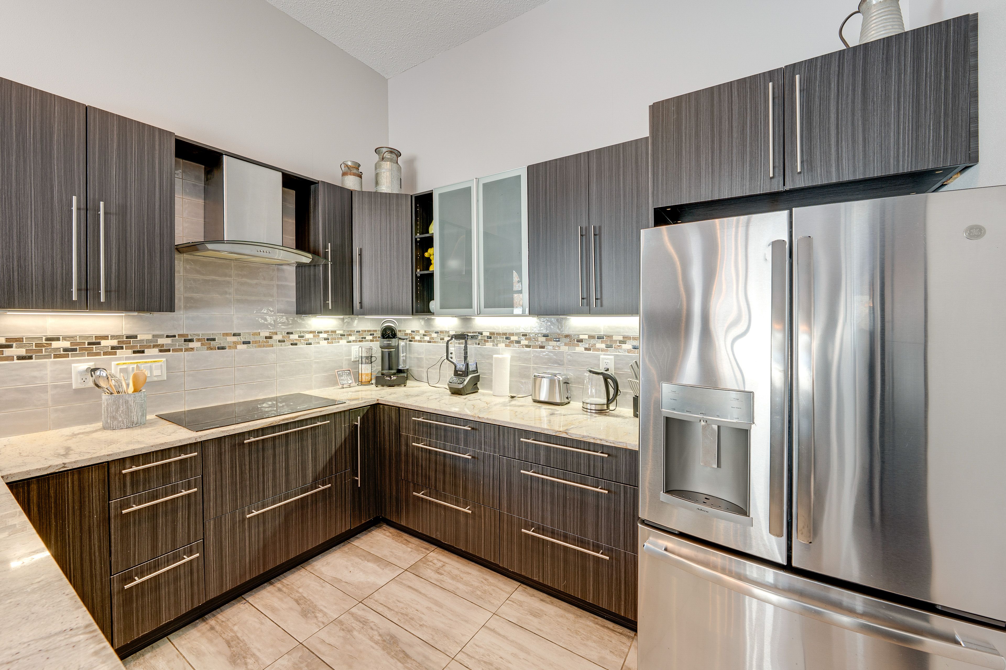 Kitchen | Coffee Maker | Dishwasher