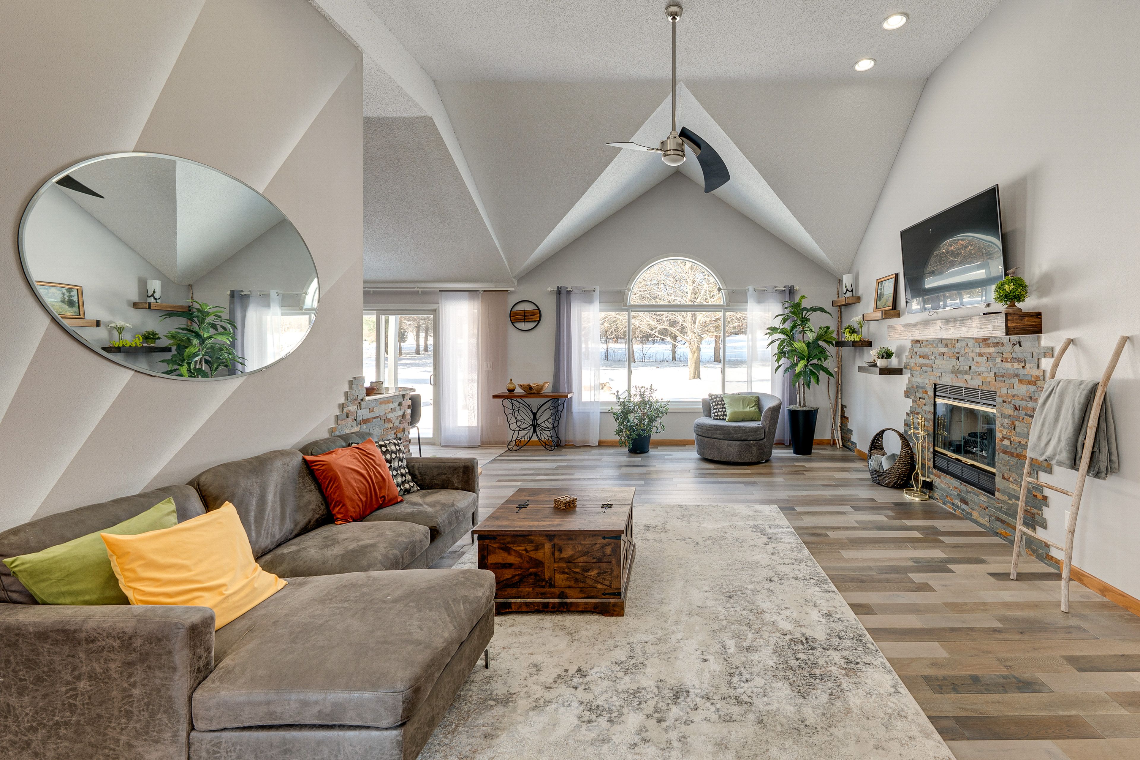 Hartland Vacation Rental | 3BR | 2BA | 2 Steps Required | 2,000 Sq Ft