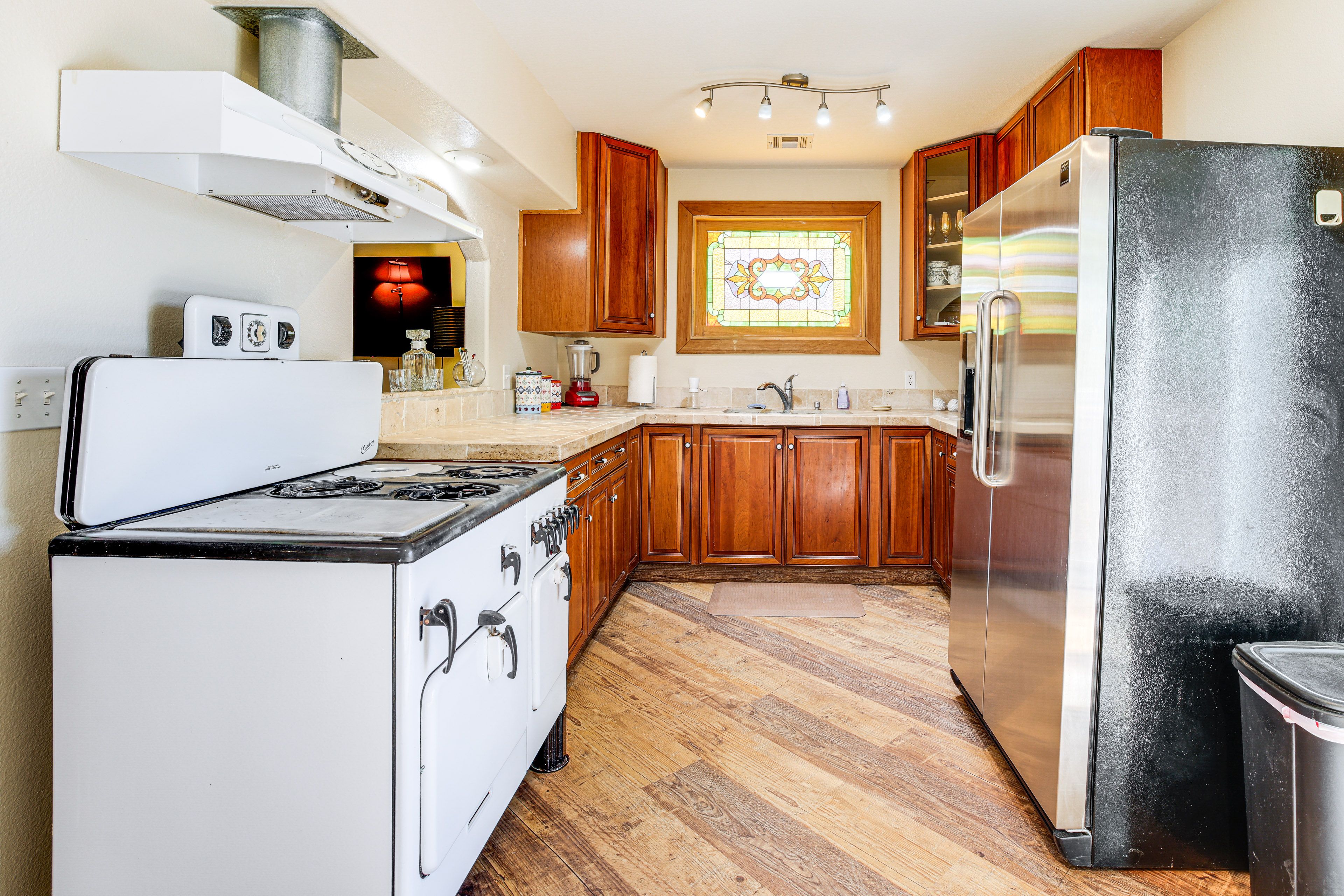 Kitchen | Cooking Basics | Drip Coffee Maker | Dining Area