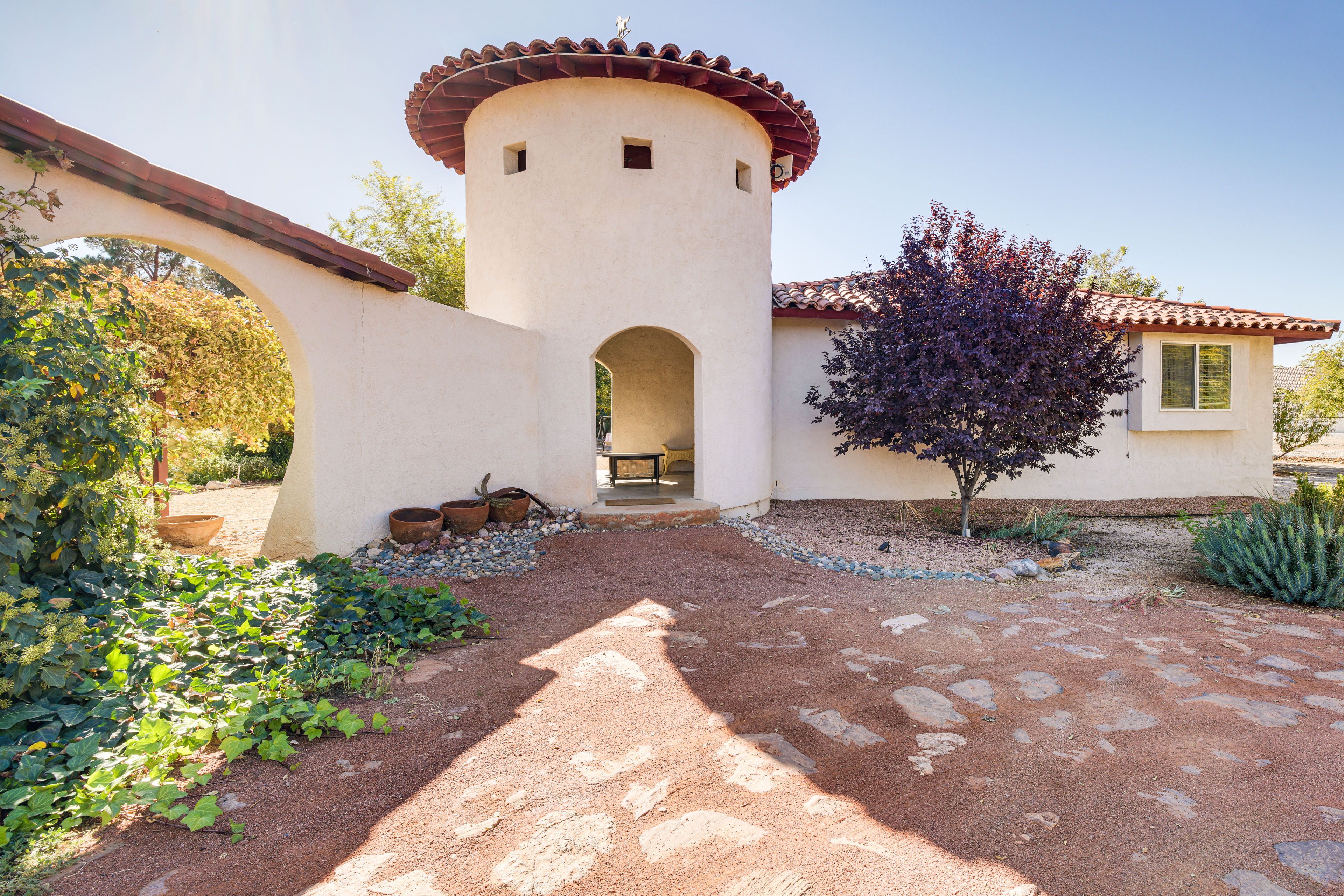 Parking | Driveway (2 Vehicles)