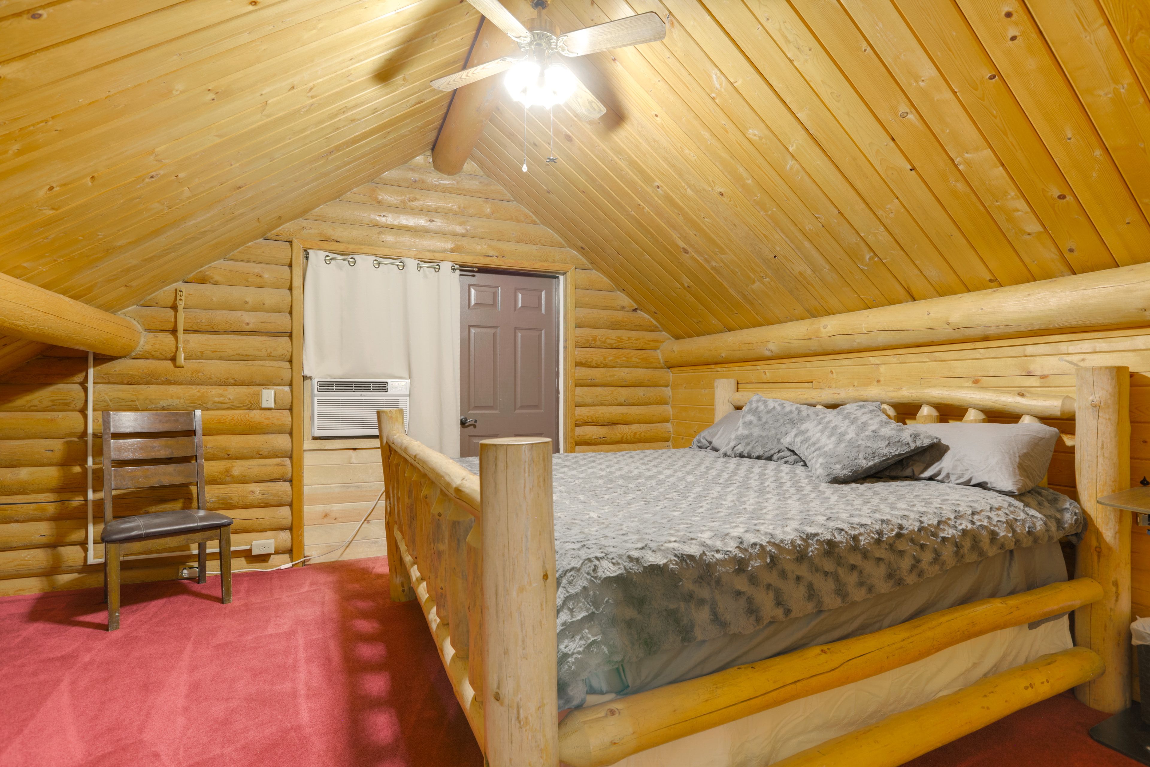 Bedroom 3 | King Bed | 2nd Floor