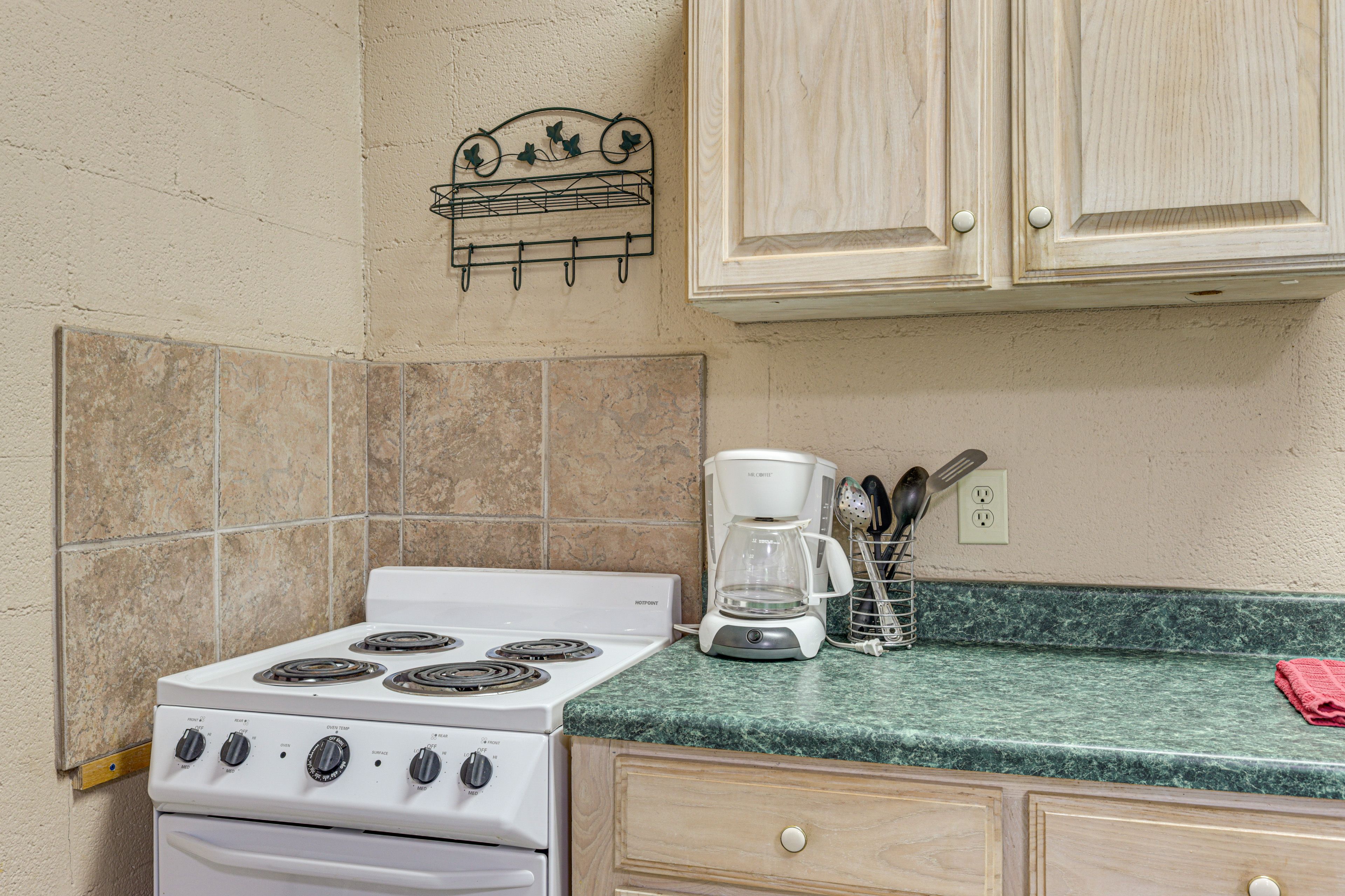 Kitchen | Refrigerator