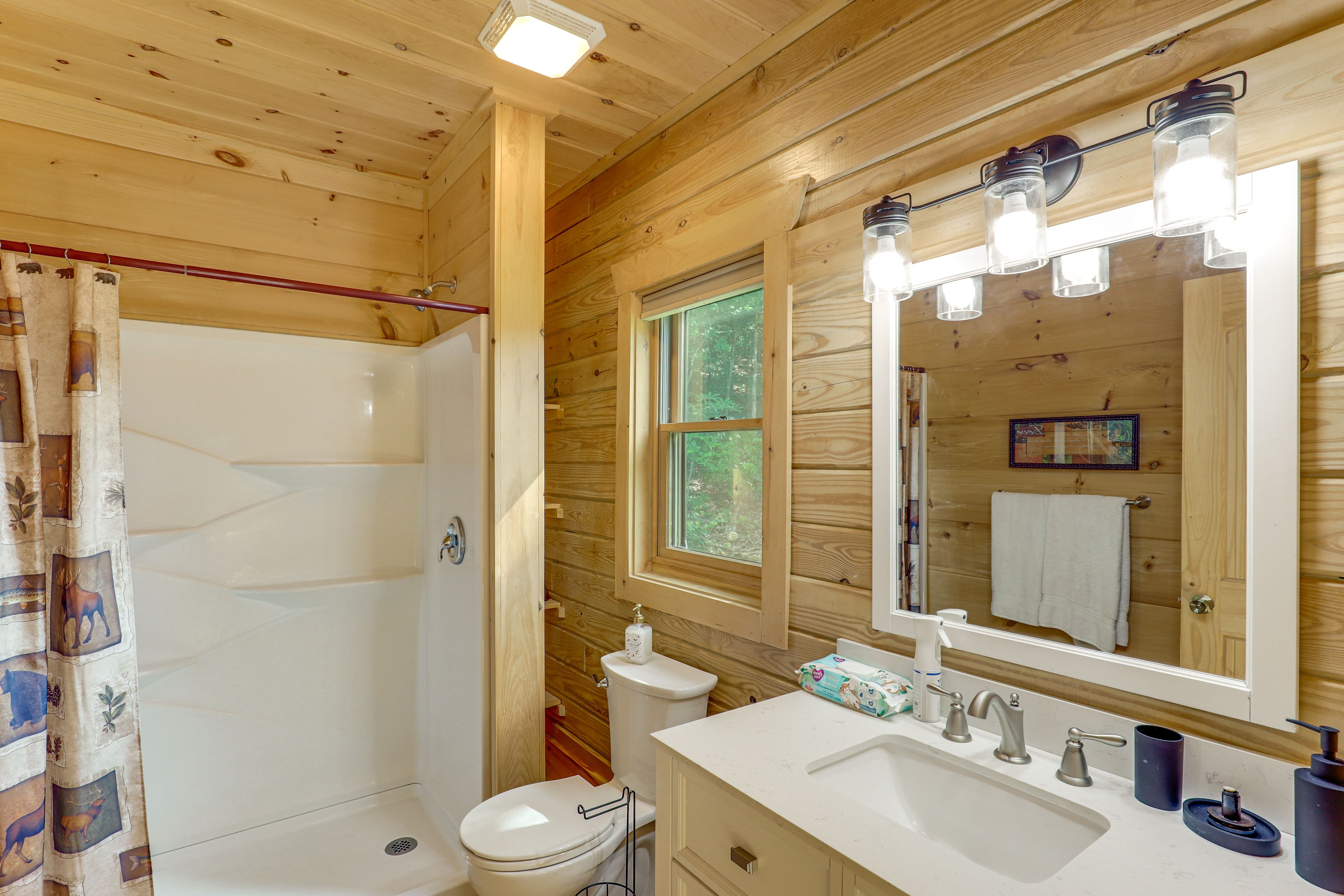 Bathroom | Towels Provided