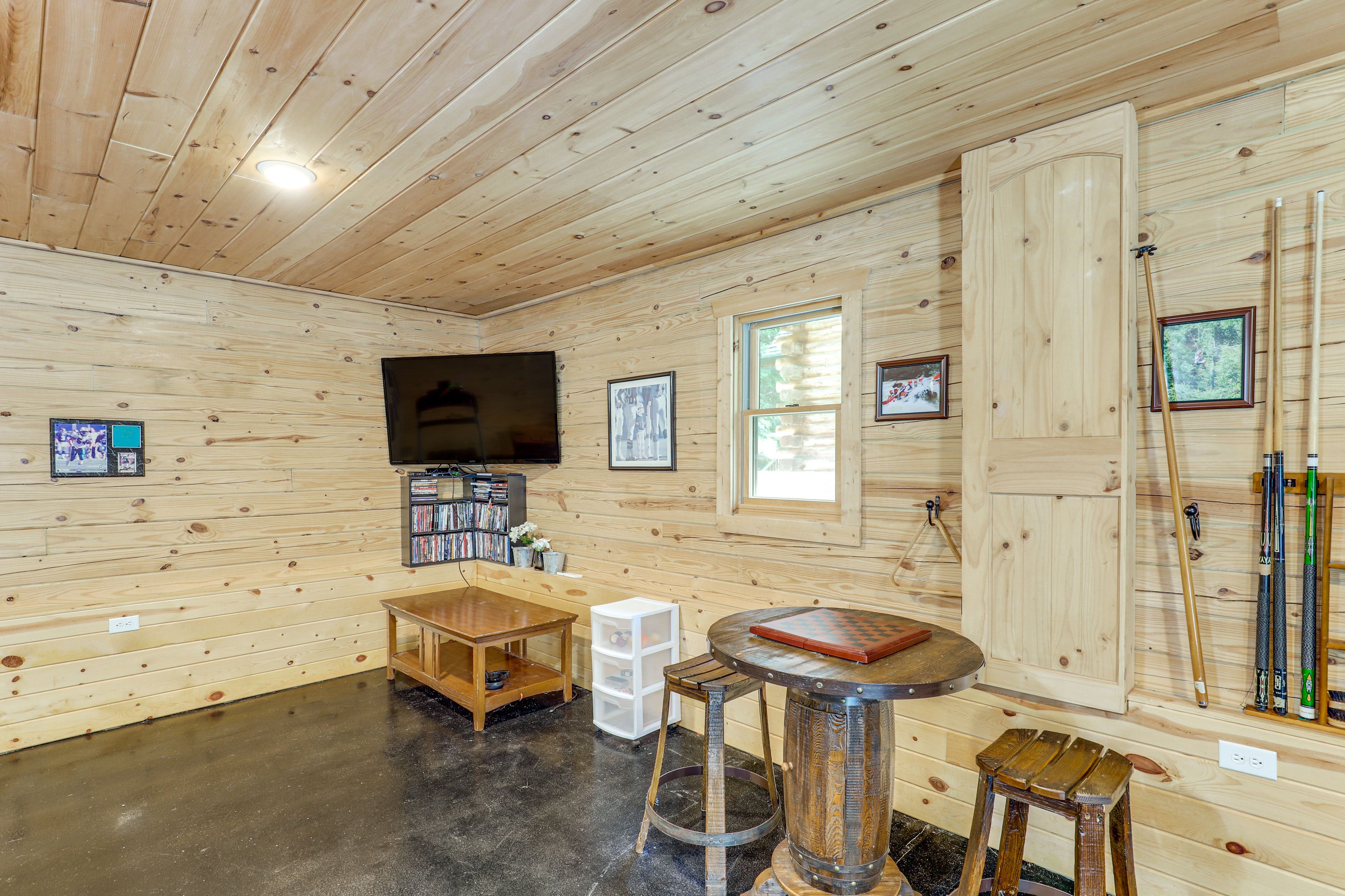 Private Game Room