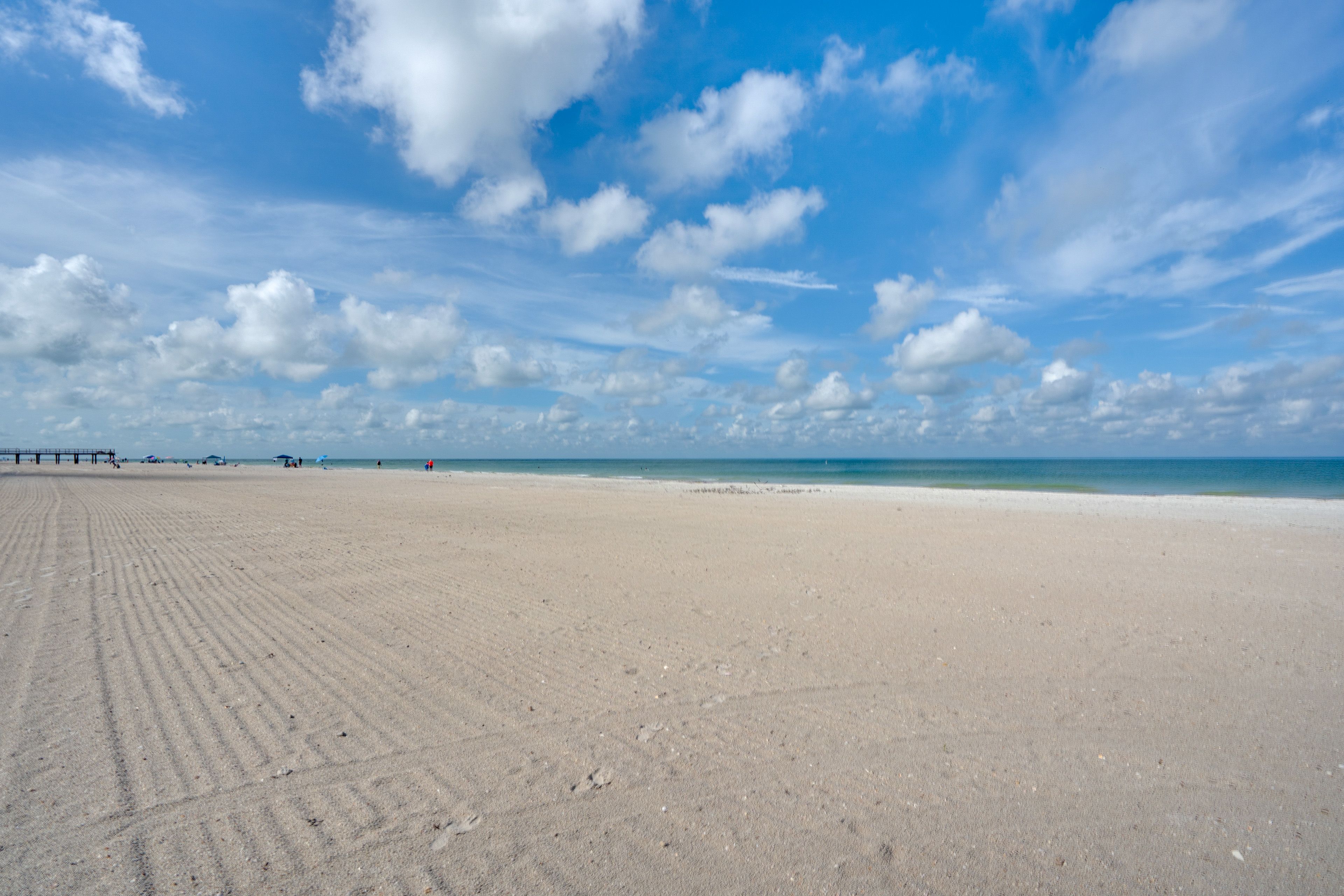 Redington Shores Vacation Rental | 2BR | 1BA | Small Step to Enter | 995 Sq Ft
