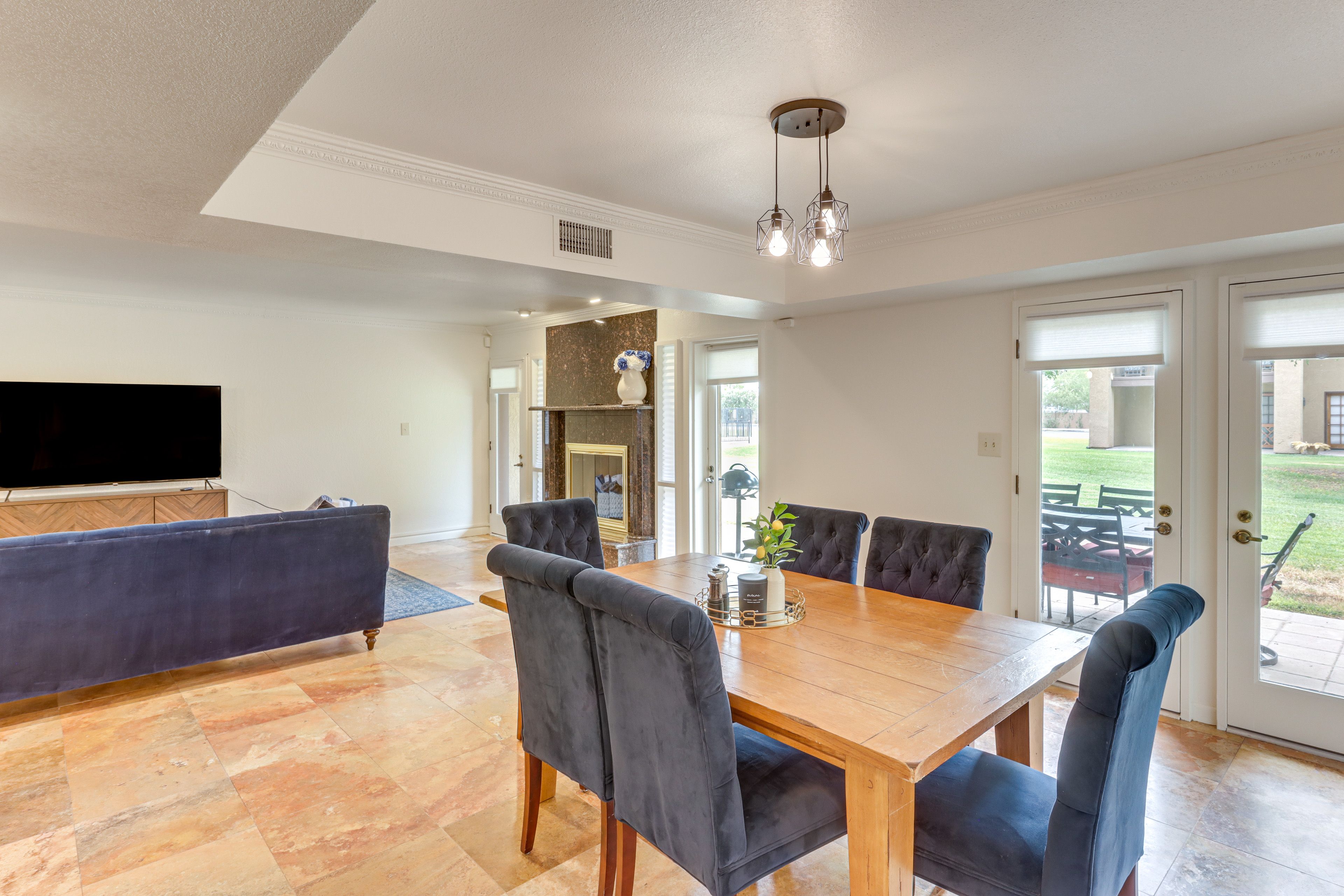 Dining Area | 1st Floor
