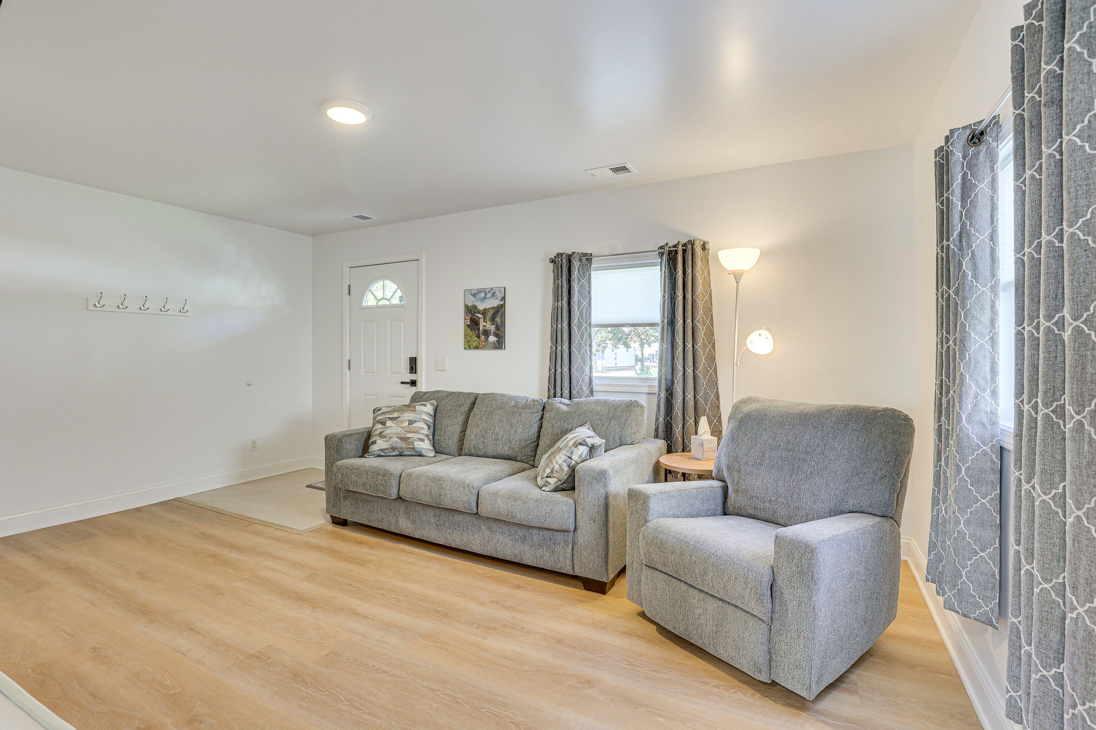 Living Room | Queen Sleeper Sofa | 65" Smart TV | Central A/C & Heat | Free WiFi