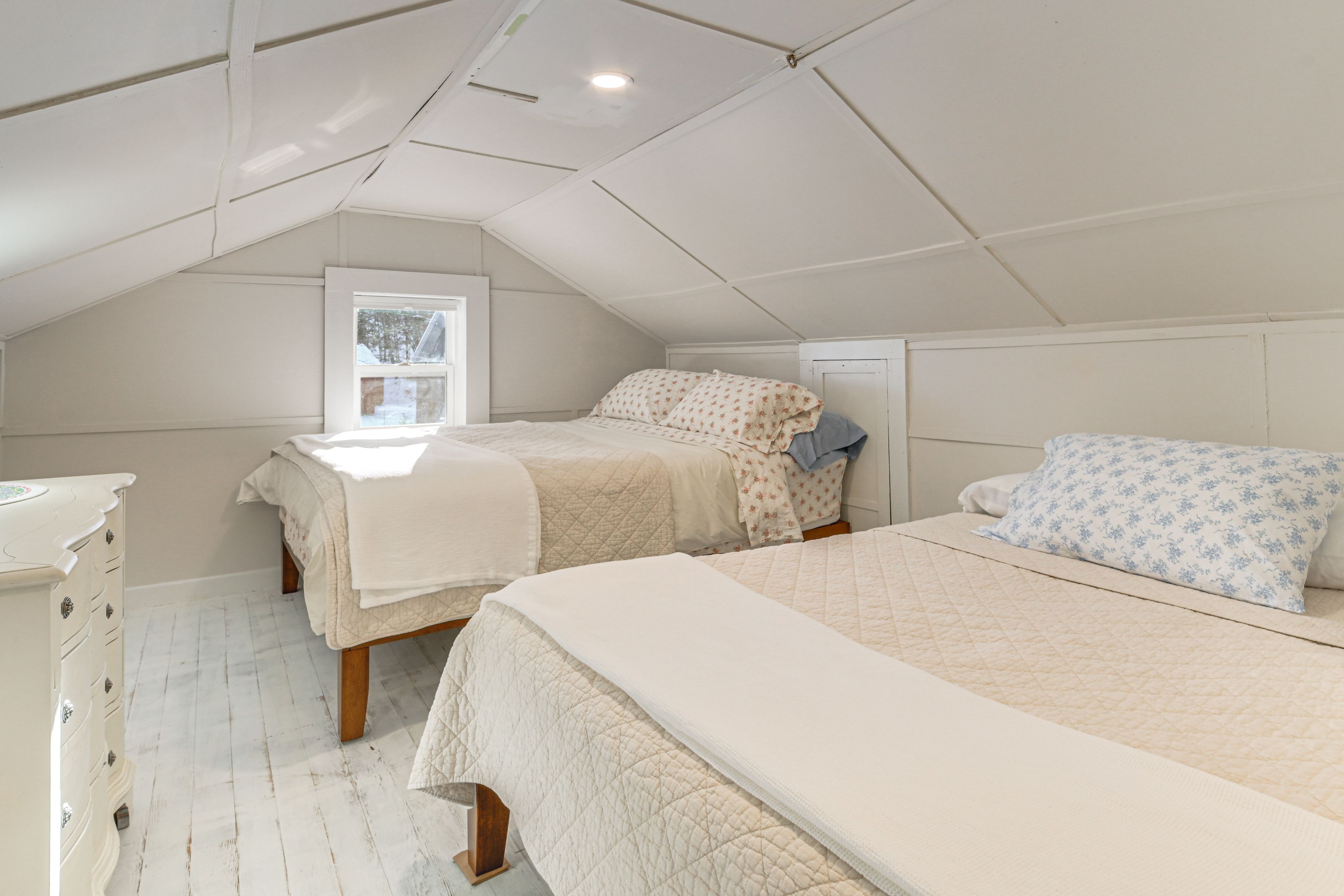 Bedroom 2 (Loft) | 13 Steps to Access | Queen Bed | Full Bed | Twin Bed